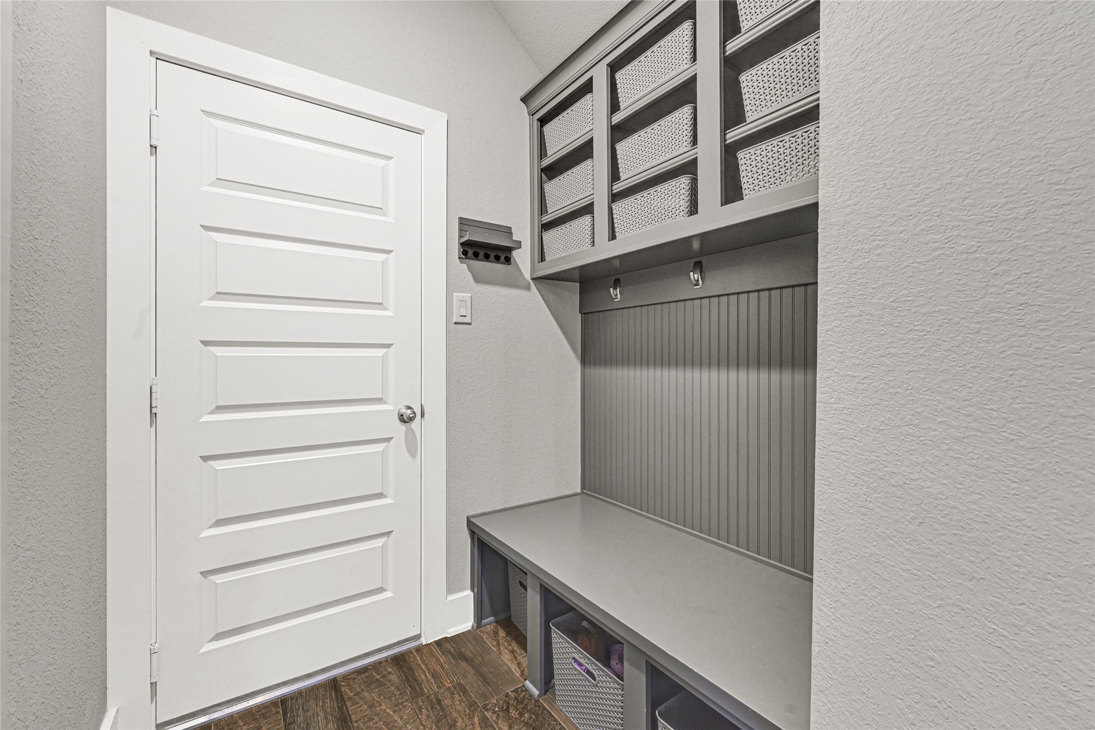 13958 Challenger Drive Property Photo 17