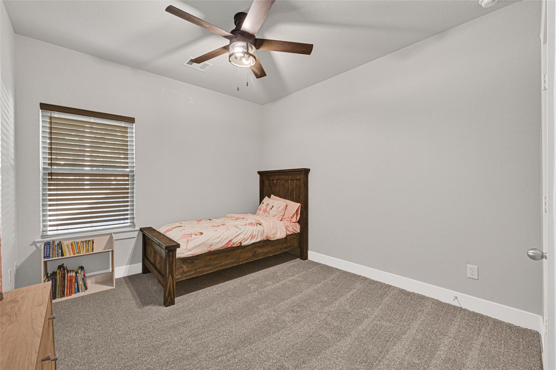 13958 Challenger Drive Property Photo 24