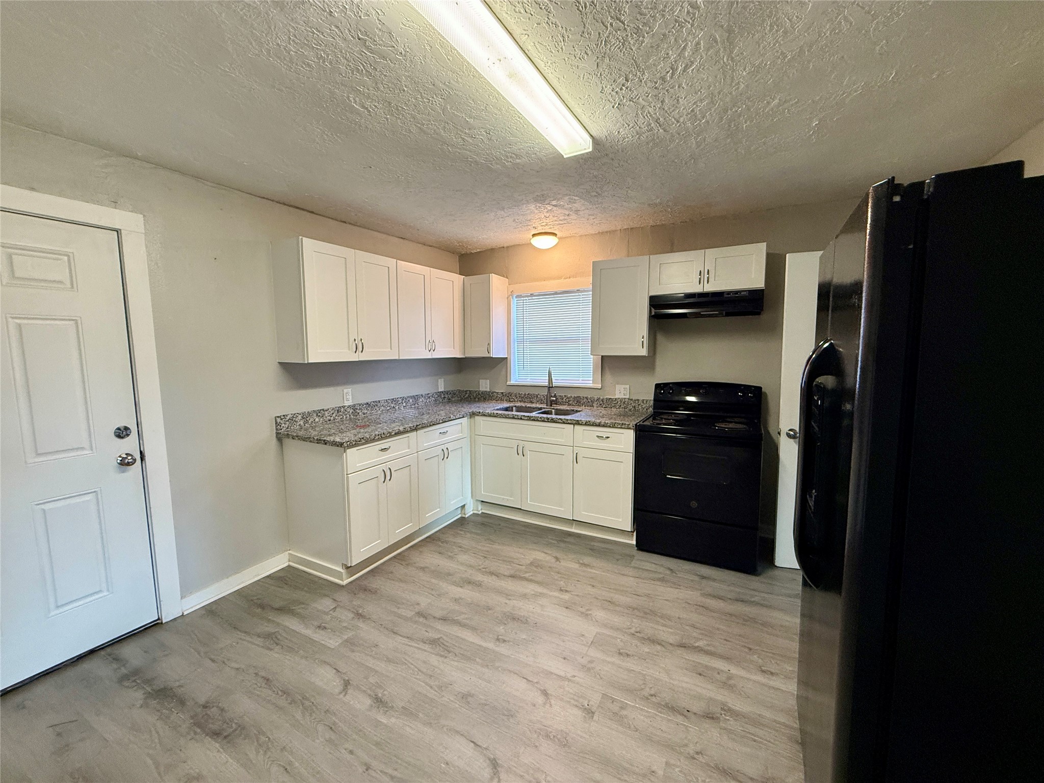 308 Bennett Property Photo 3