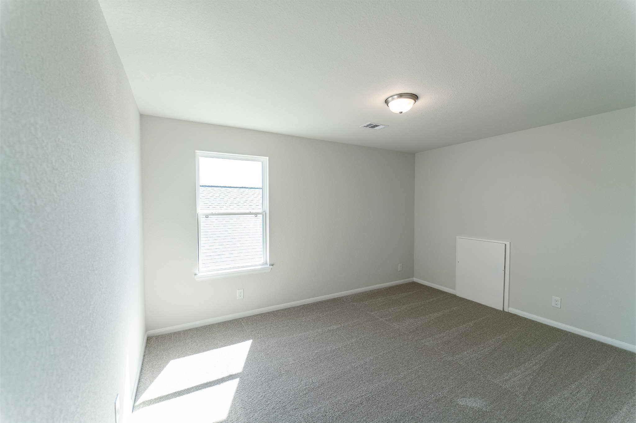 414 Hazy Meadows Drive Property Photo 10