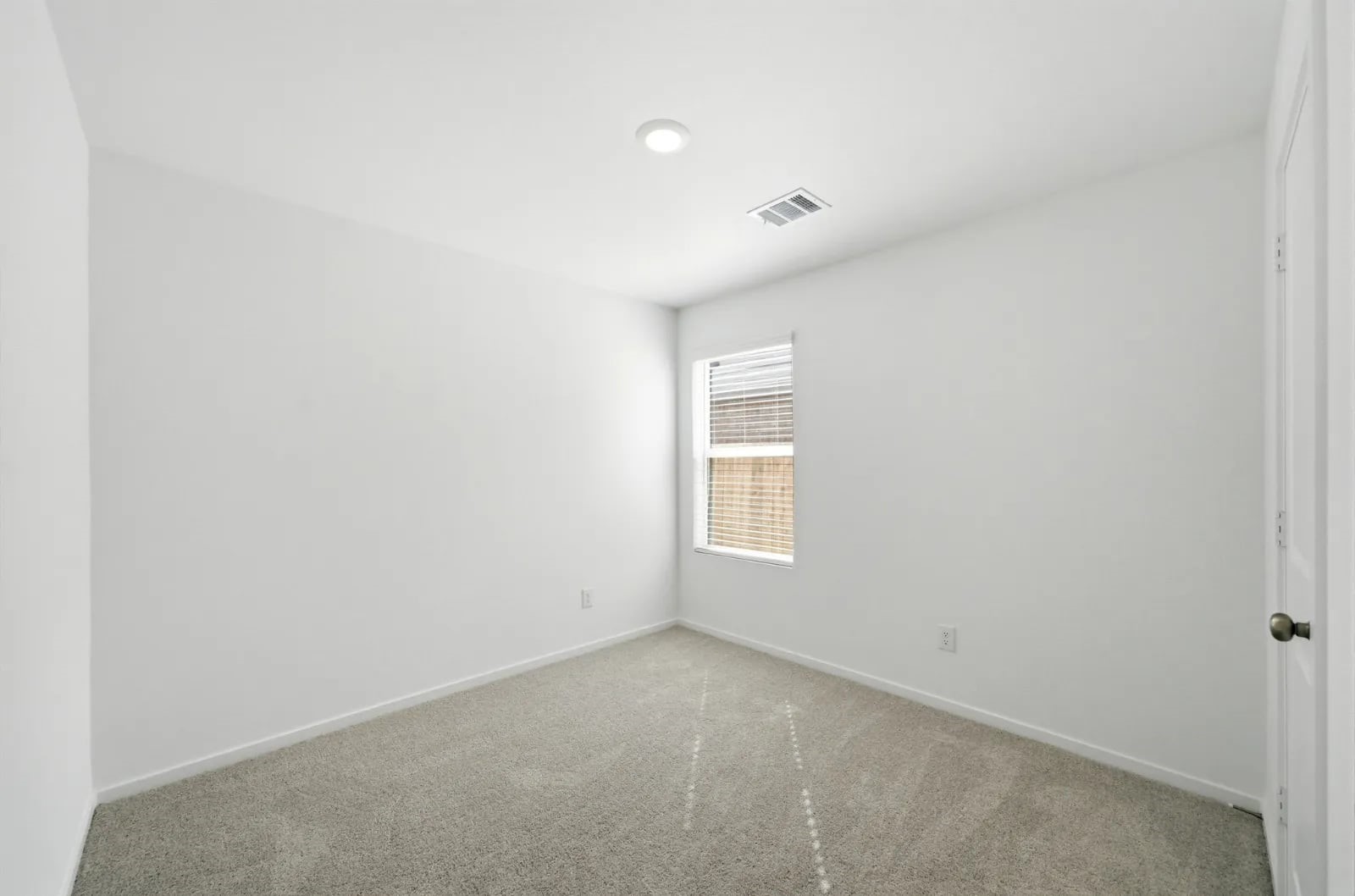 5643 Shelford Birch Drive Property Photo 8