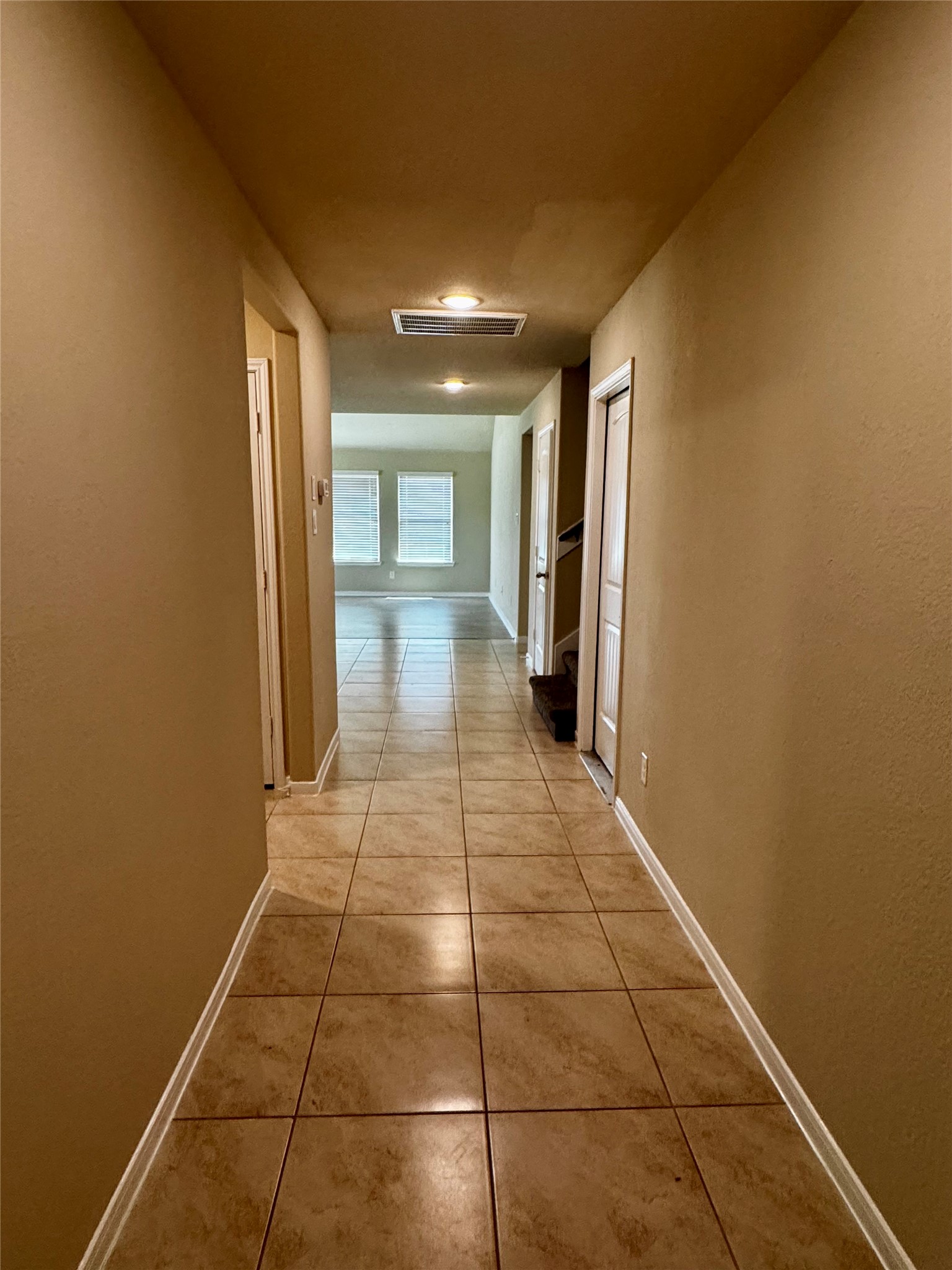 2903 Mcdonough Way Property Photo 4