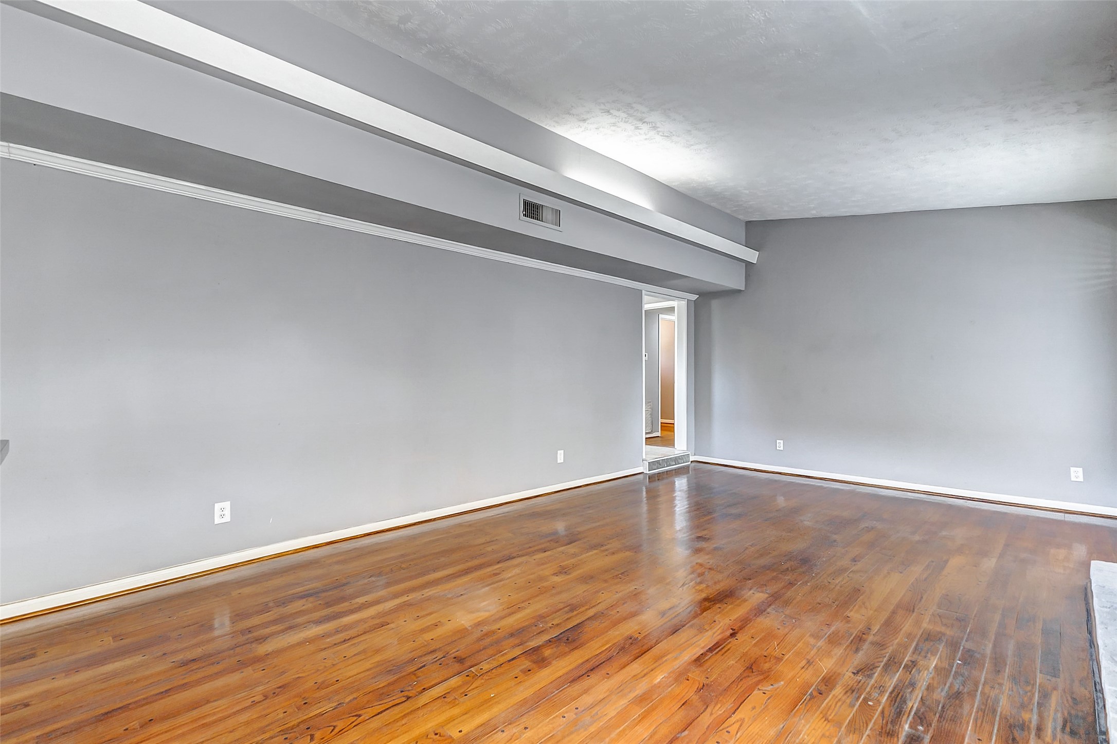 5519 Burlinghall Drive Property Photo 21