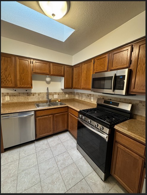 2727 Old Fort Road Property Photo 7