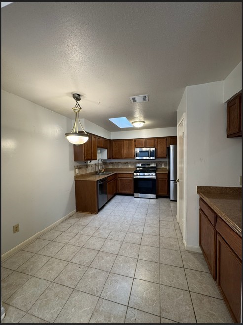 2727 Old Fort Road Property Photo 10