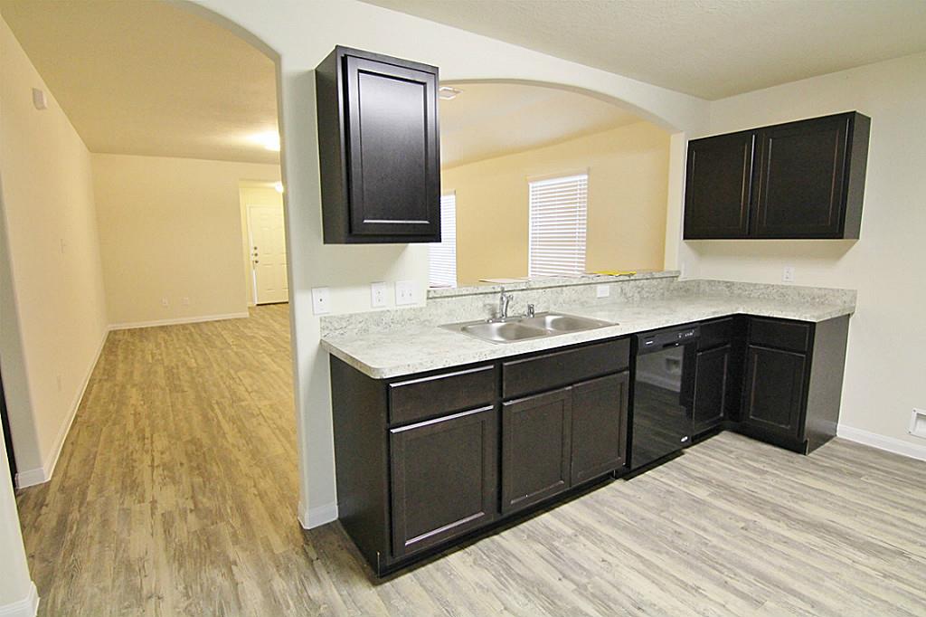 5814 Dawn Light Circle Property Photo 1
