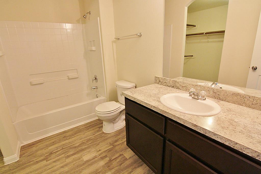 5814 Dawn Light Circle Property Photo 6