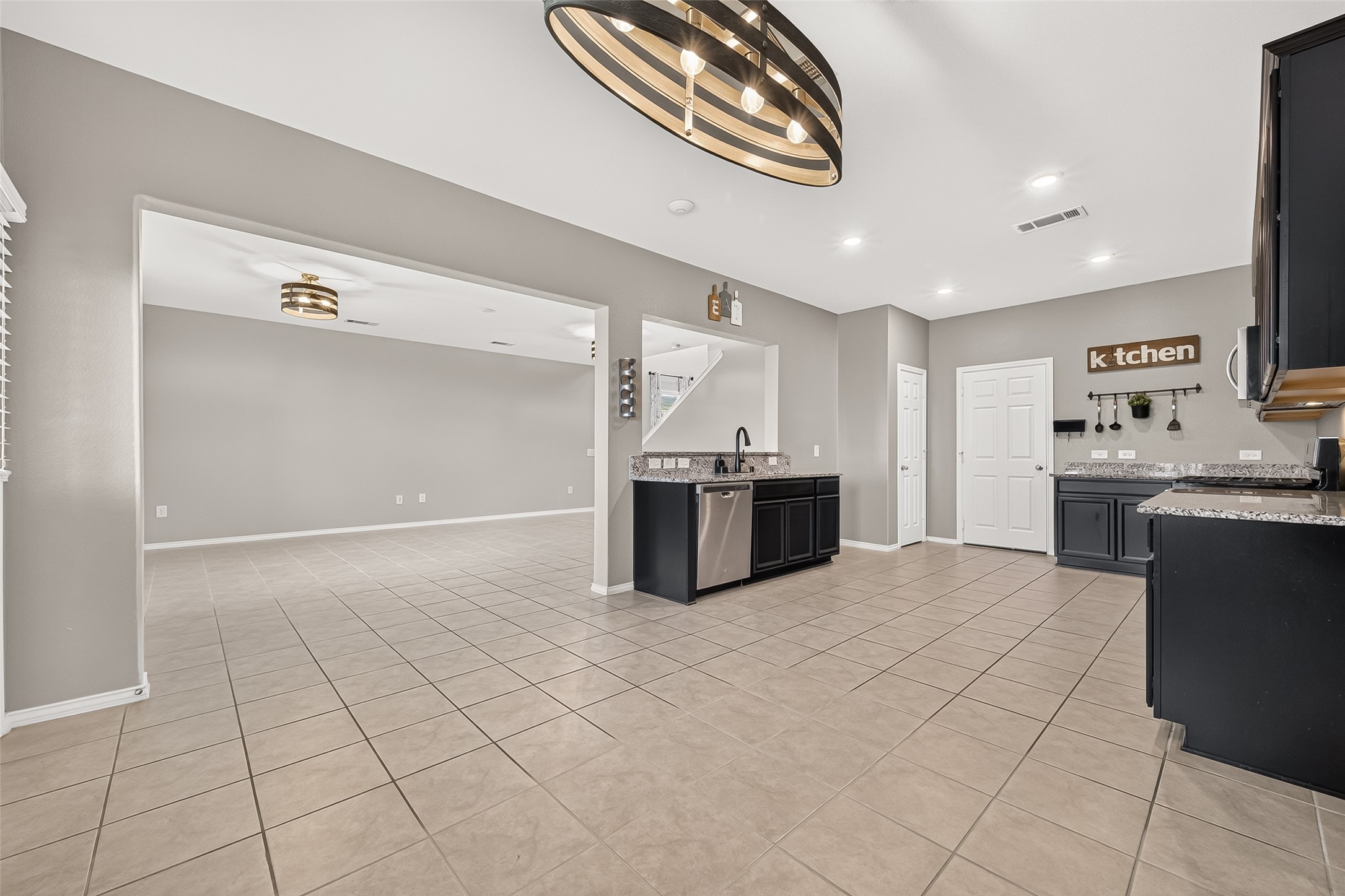 5911 Waggoner Ranch Trail Property Photo 10