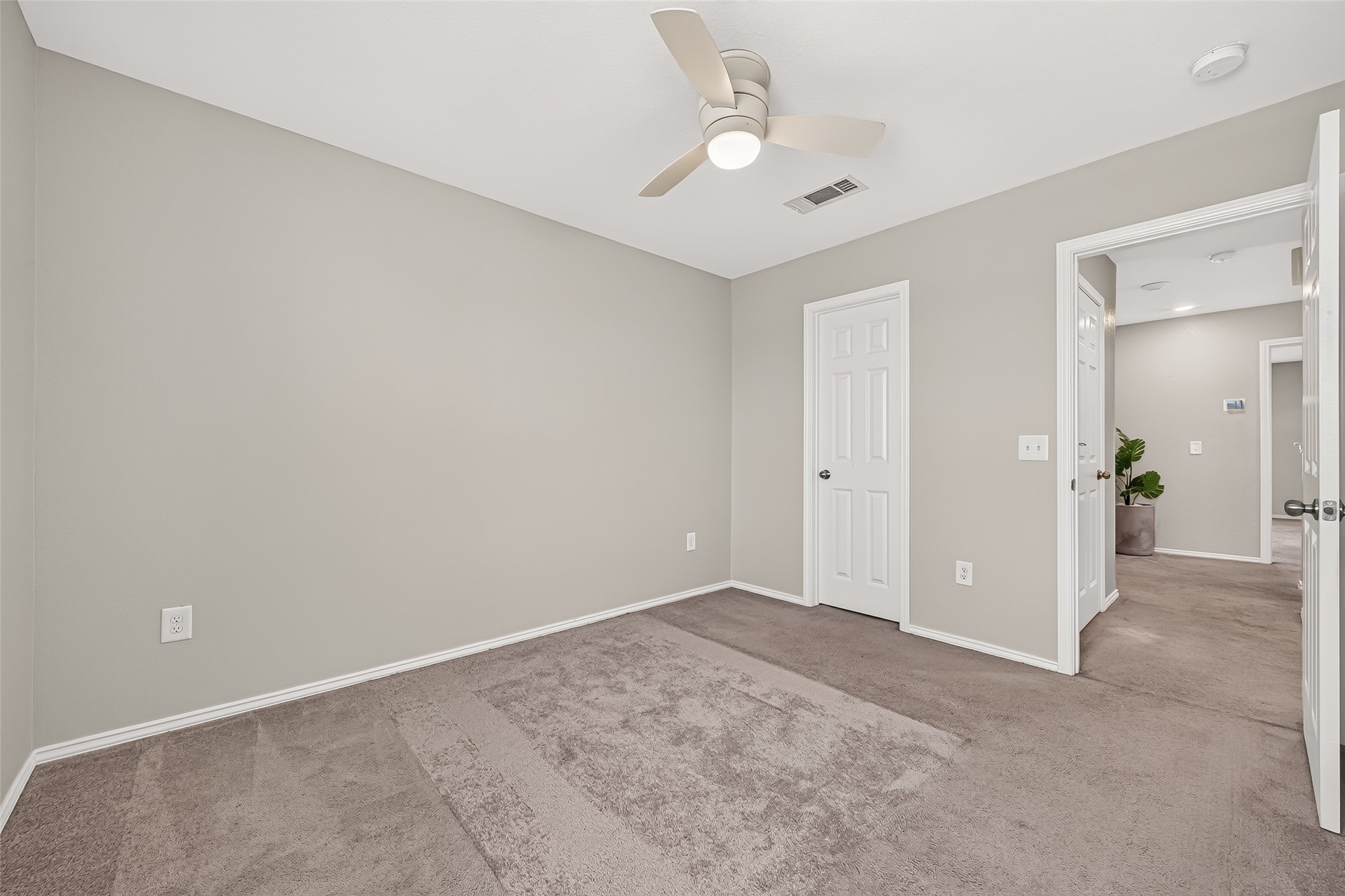5911 Waggoner Ranch Trail Property Photo 19