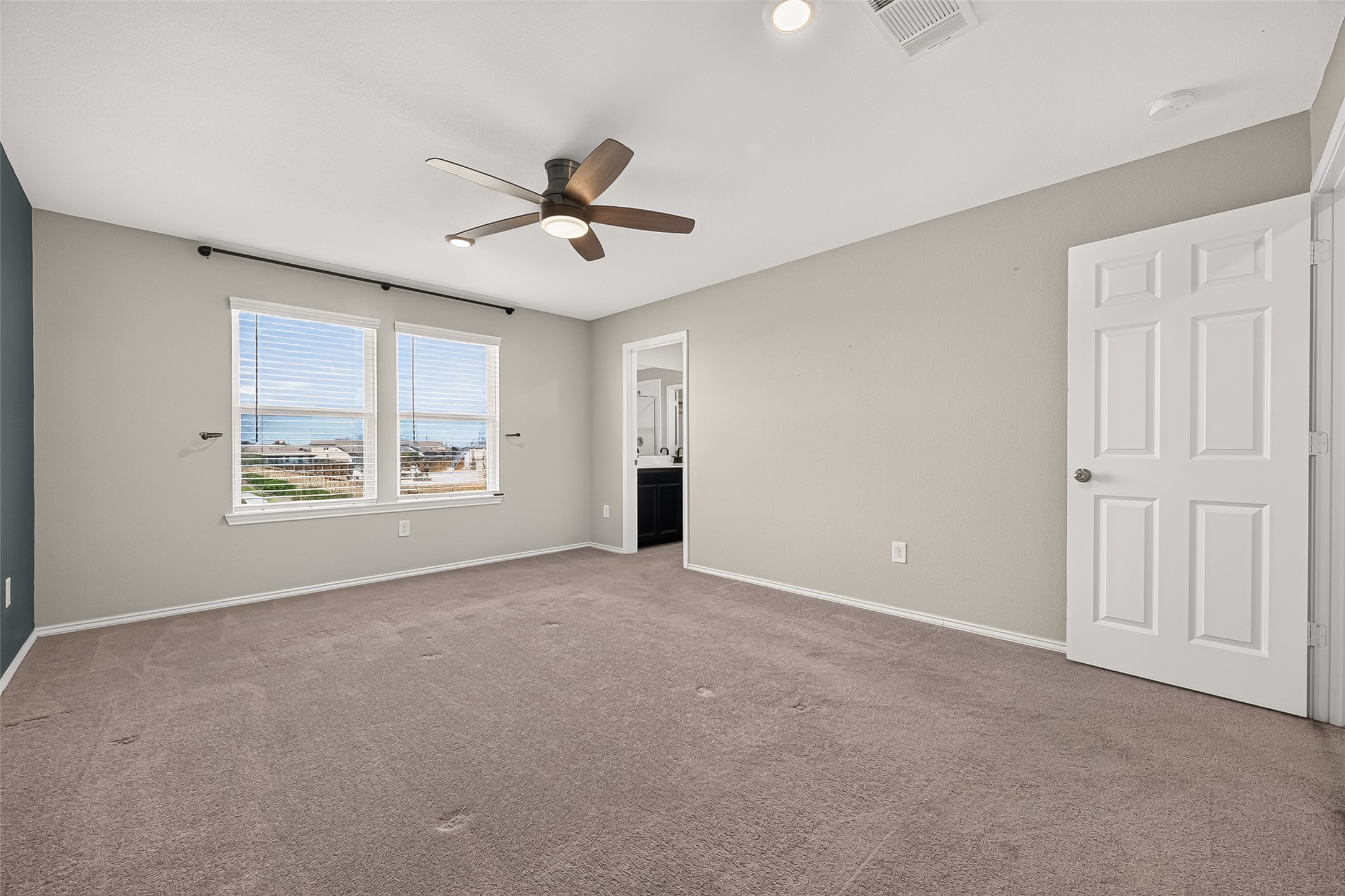 5911 Waggoner Ranch Trail Property Photo 22
