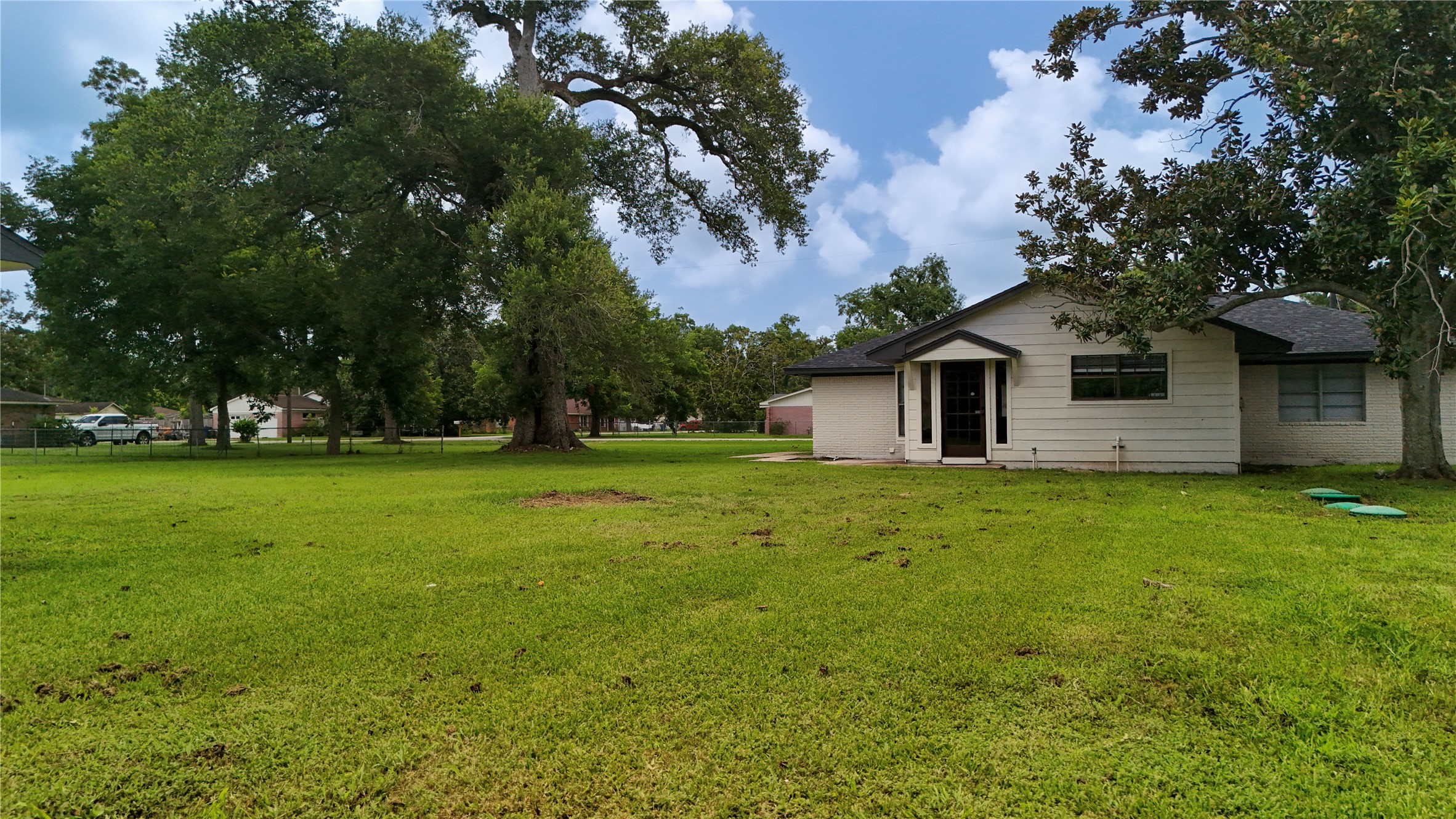 223 Lee Avenue Property Photo 42