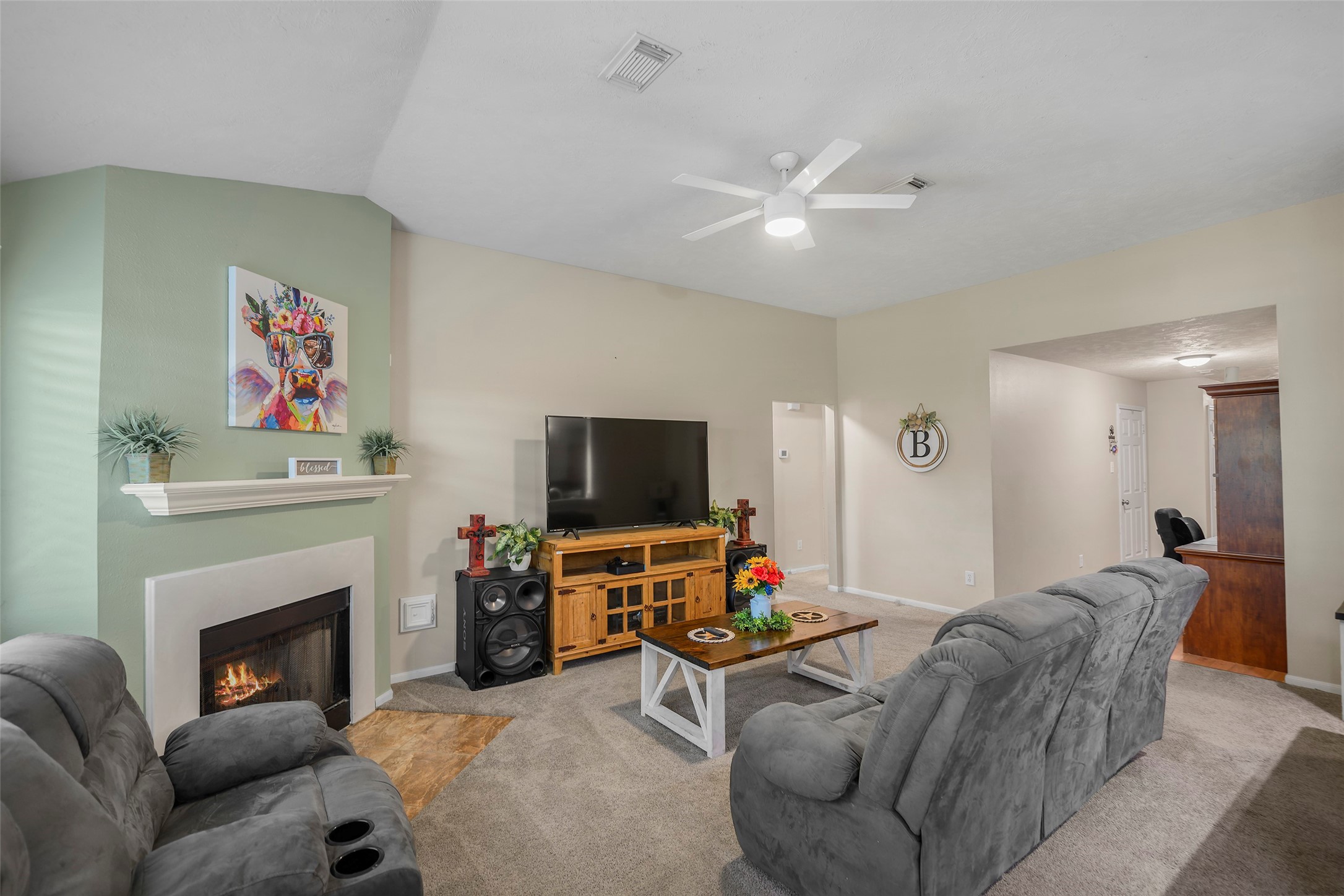 6923 Grant Drive Property Photo 5