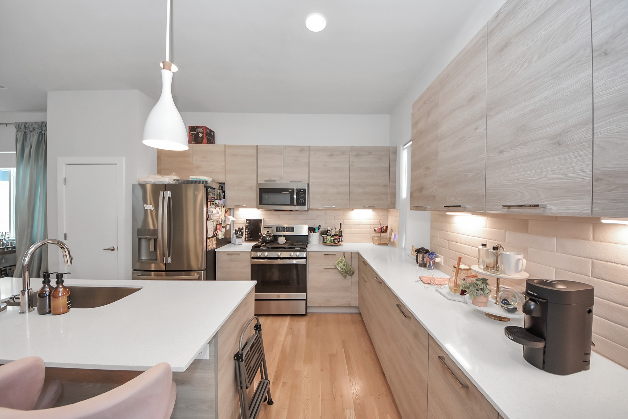 1903 Wipprecht Street Property Photo 6