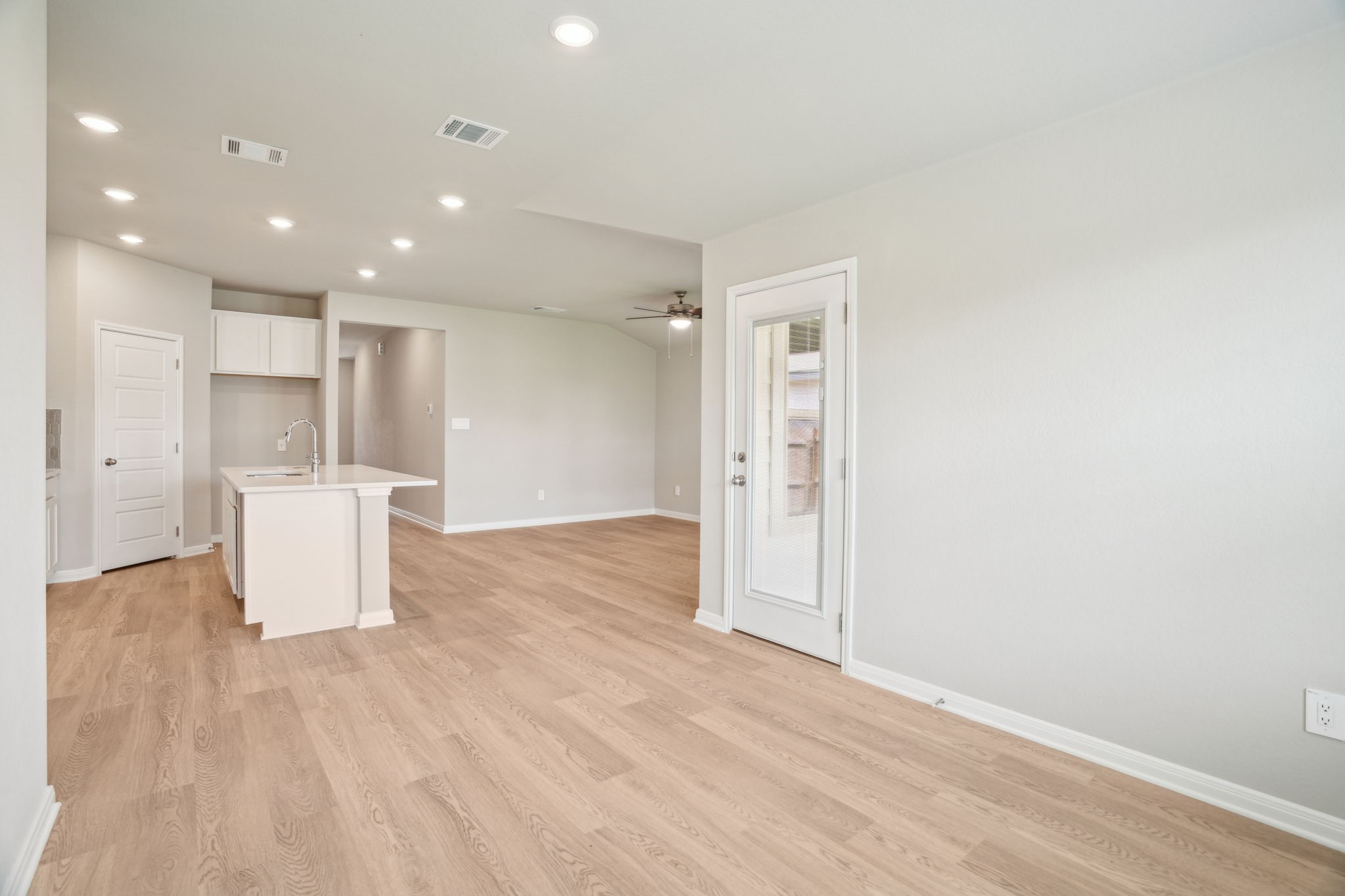 12011 Shining Lake Drive Property Photo 7