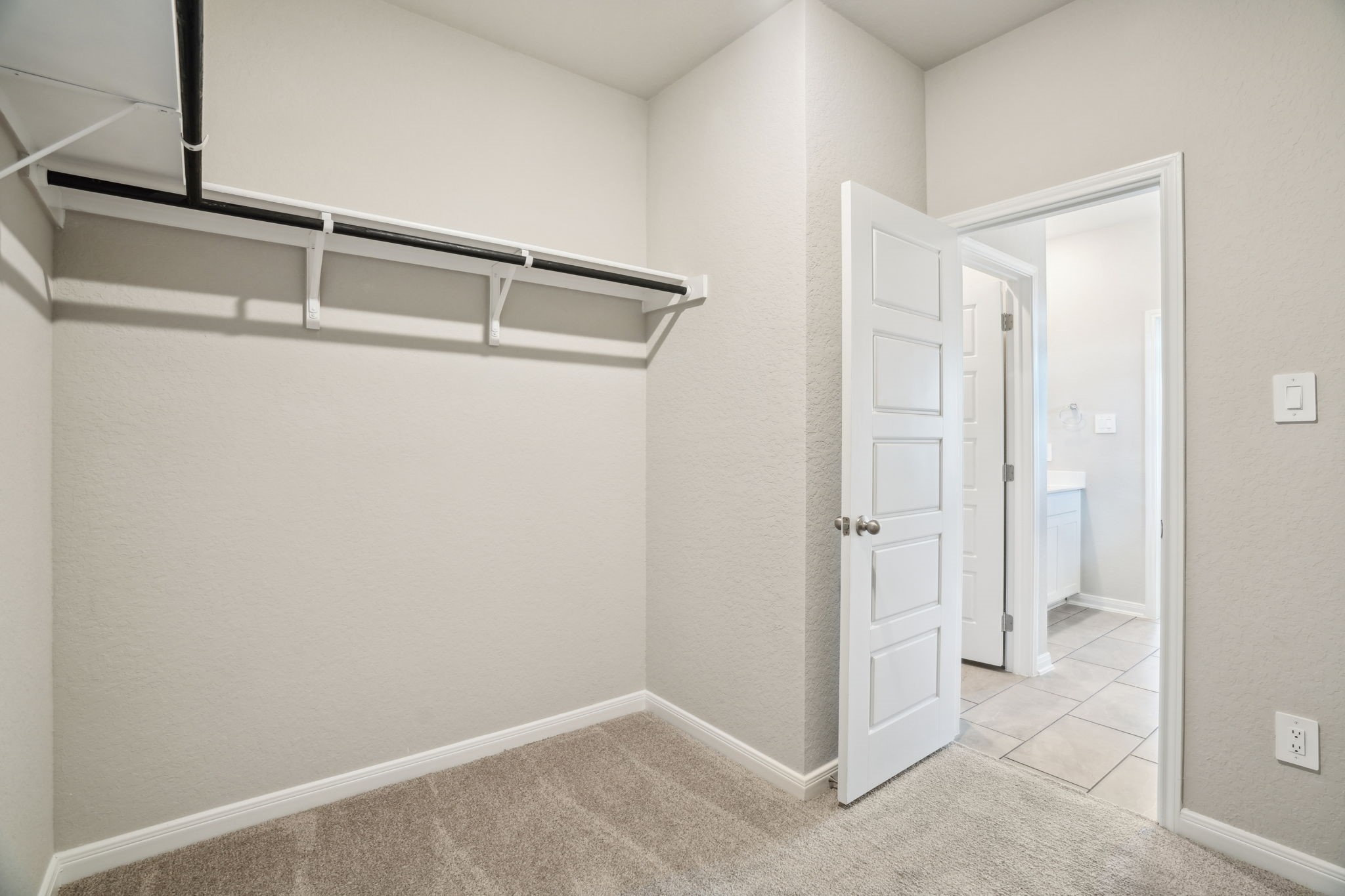 12011 Shining Lake Drive Property Photo 30