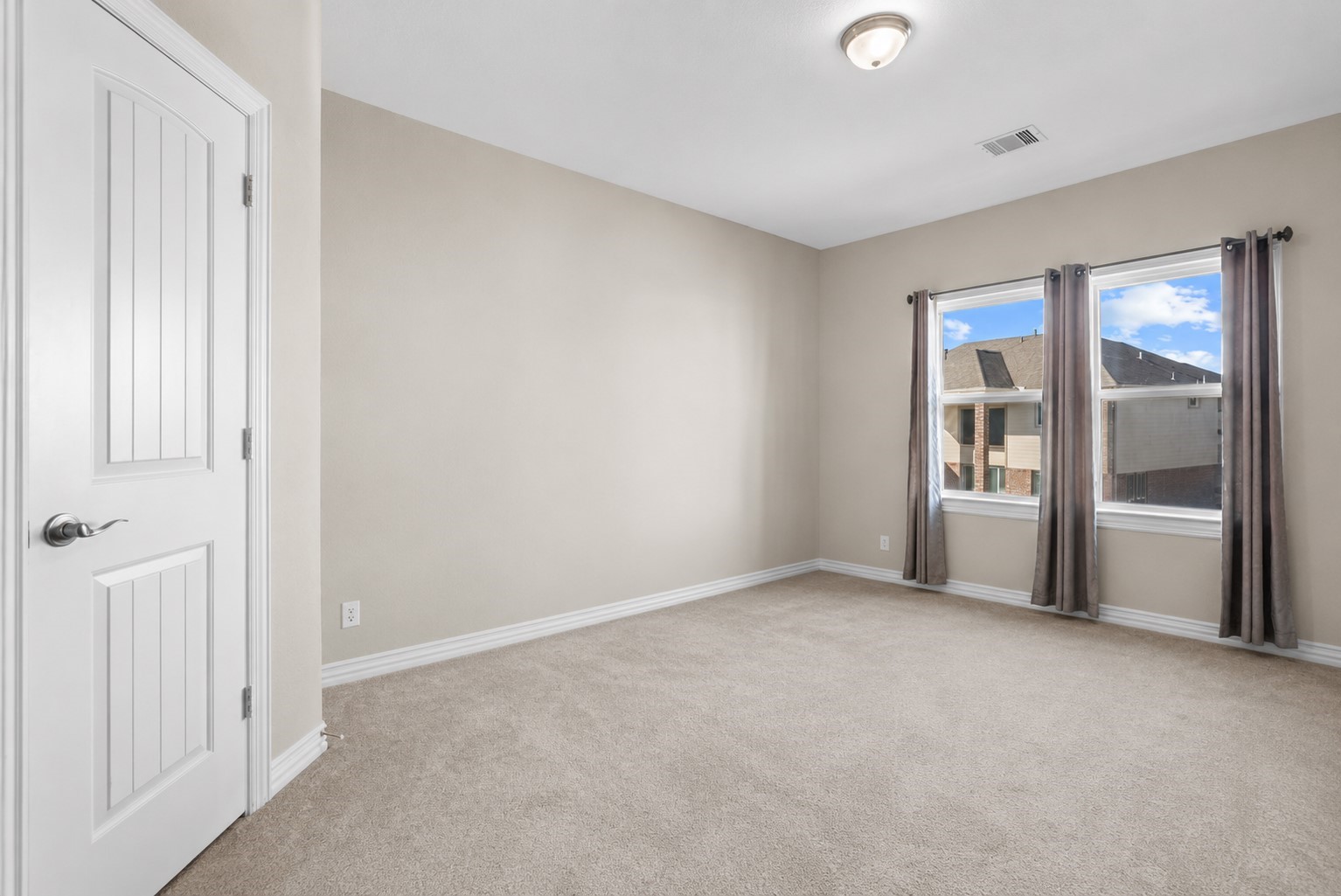 2414 Trocadero Lane Property Photo 20