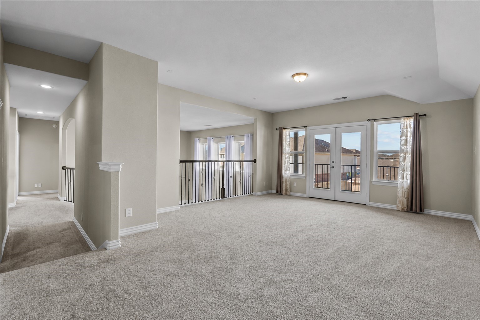 2414 Trocadero Lane Property Photo 23