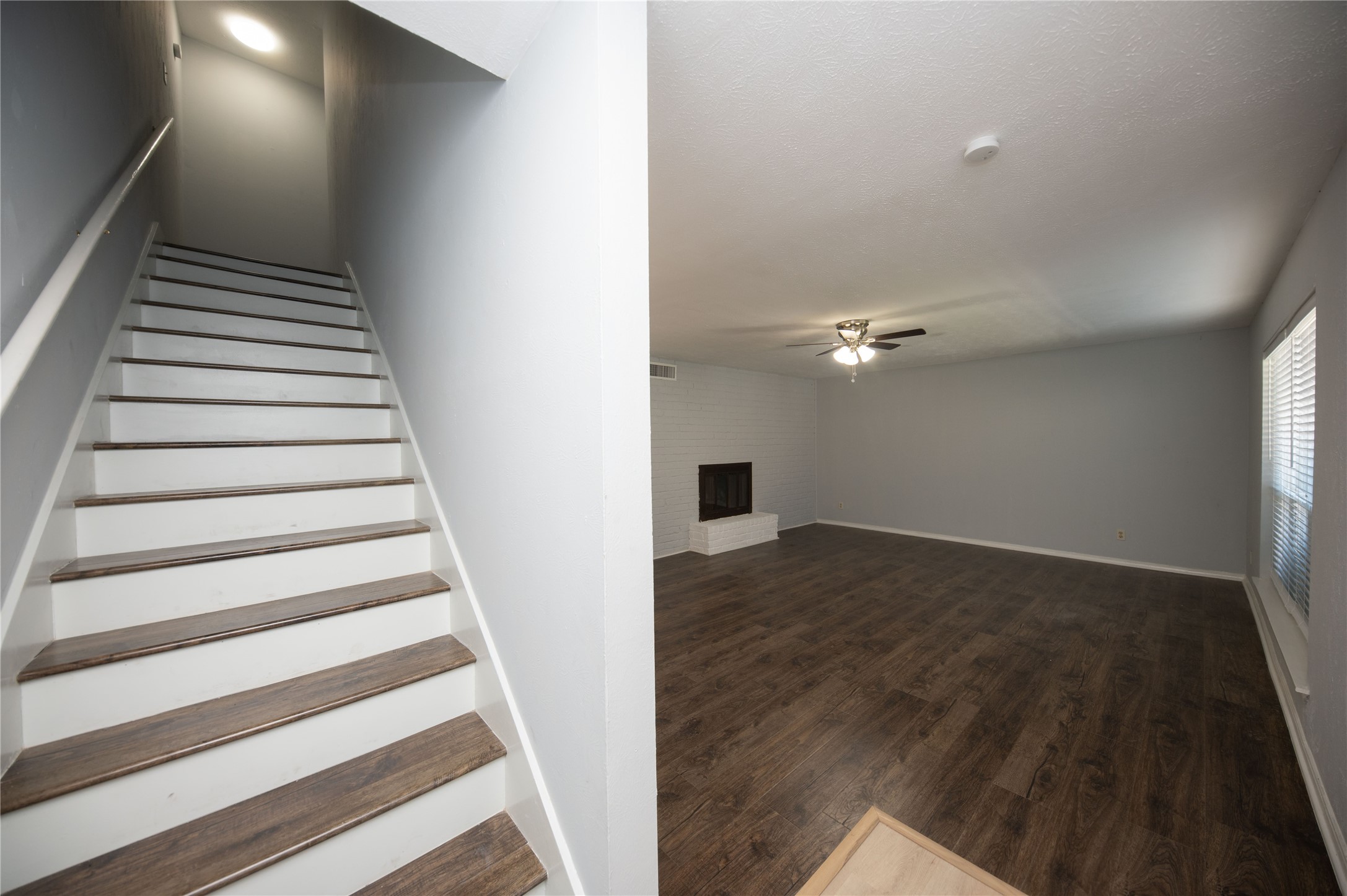 4220 Belle Park Drive Property Photo 16