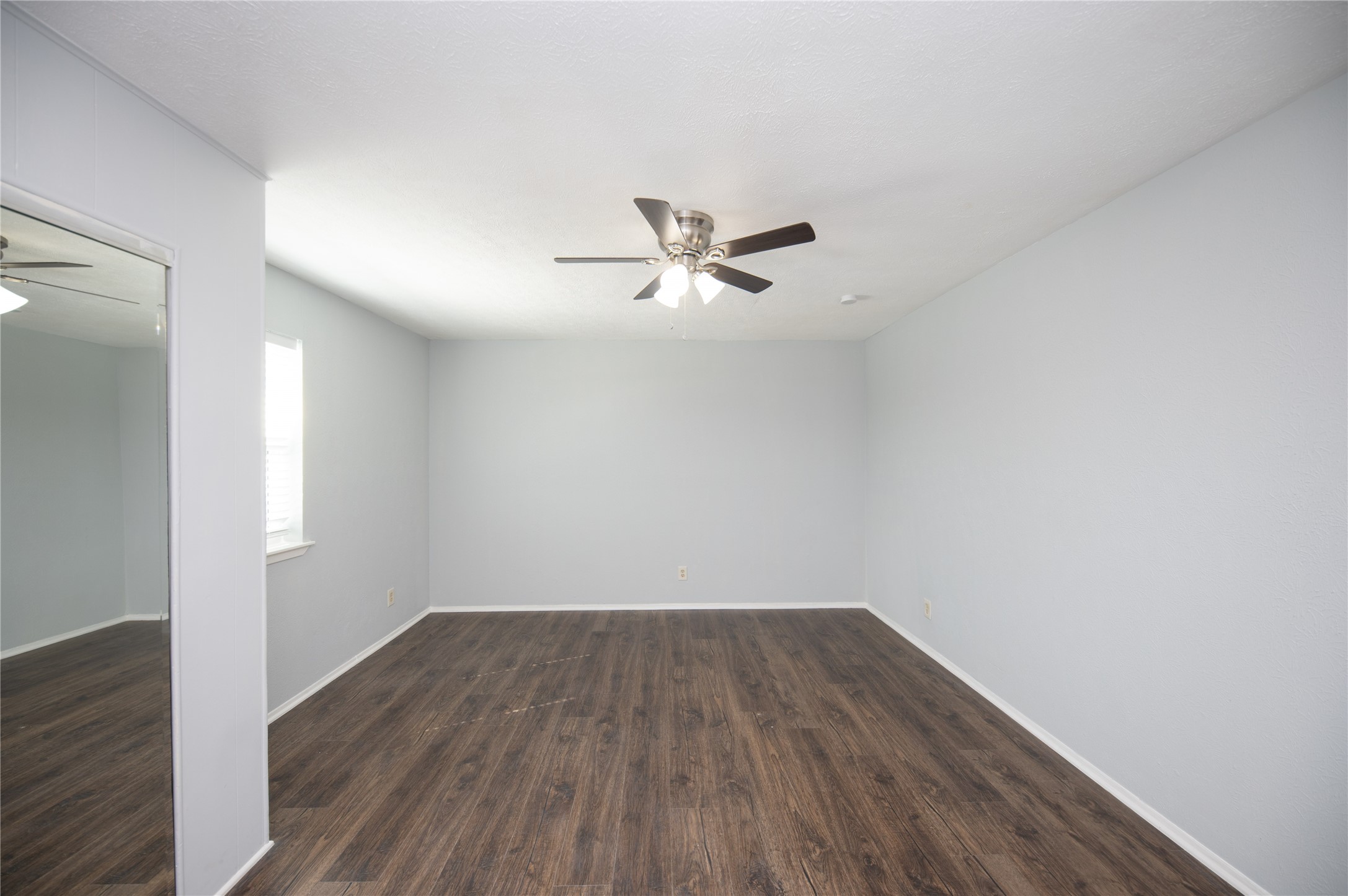 4220 Belle Park Drive Property Photo 18