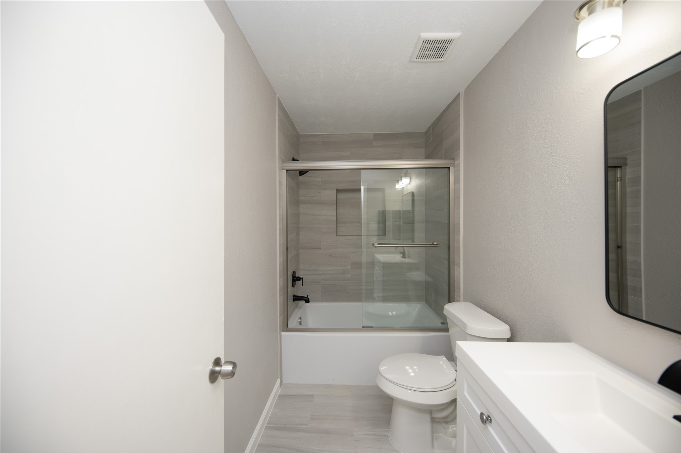 4220 Belle Park Drive Property Photo 21