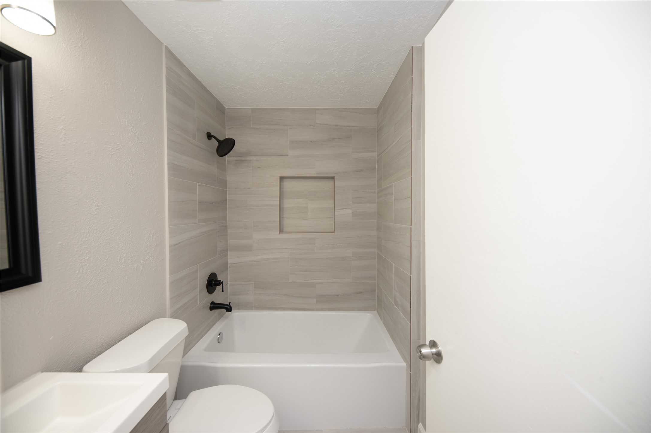 4220 Belle Park Drive Property Photo 28