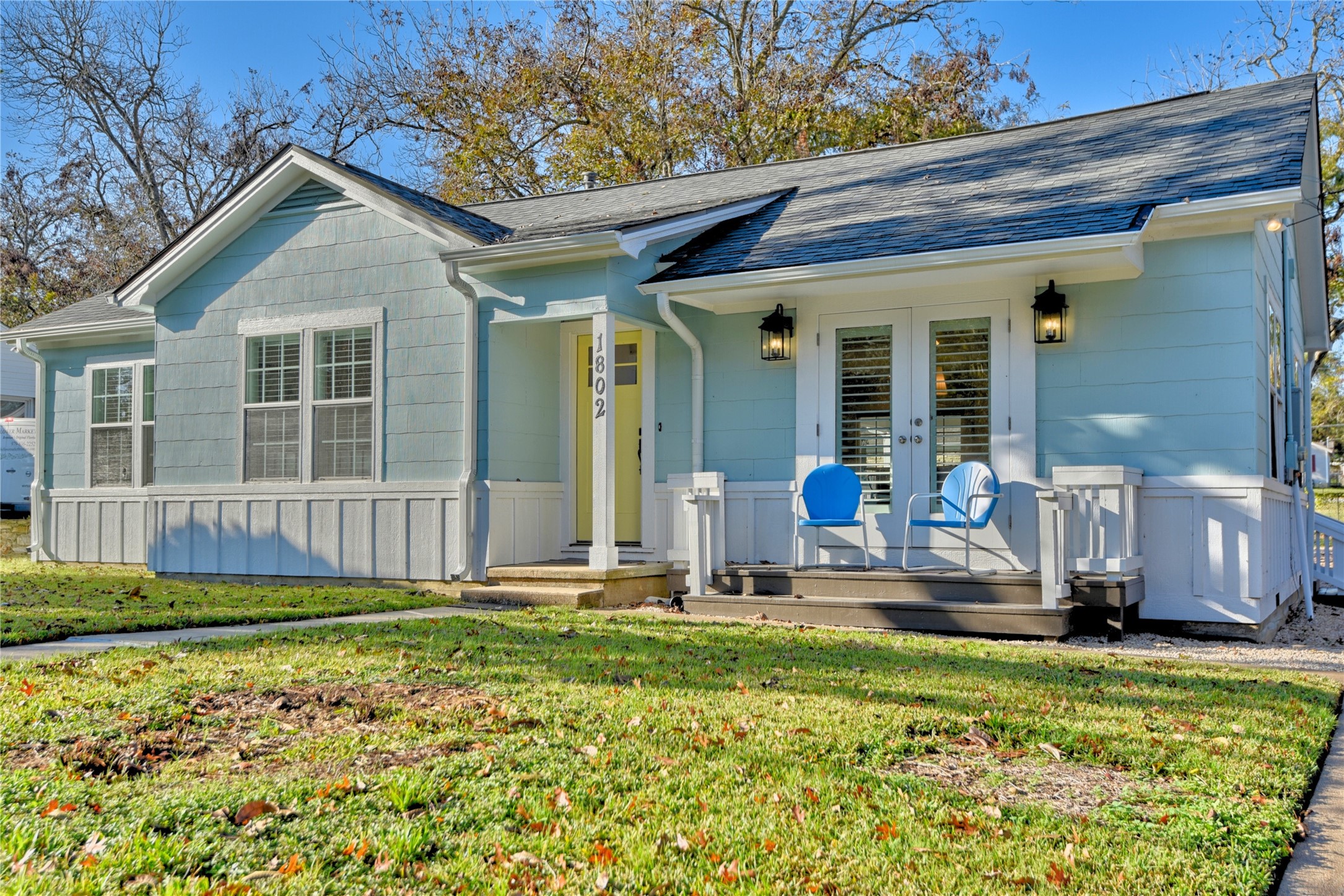 1802 S Day Street