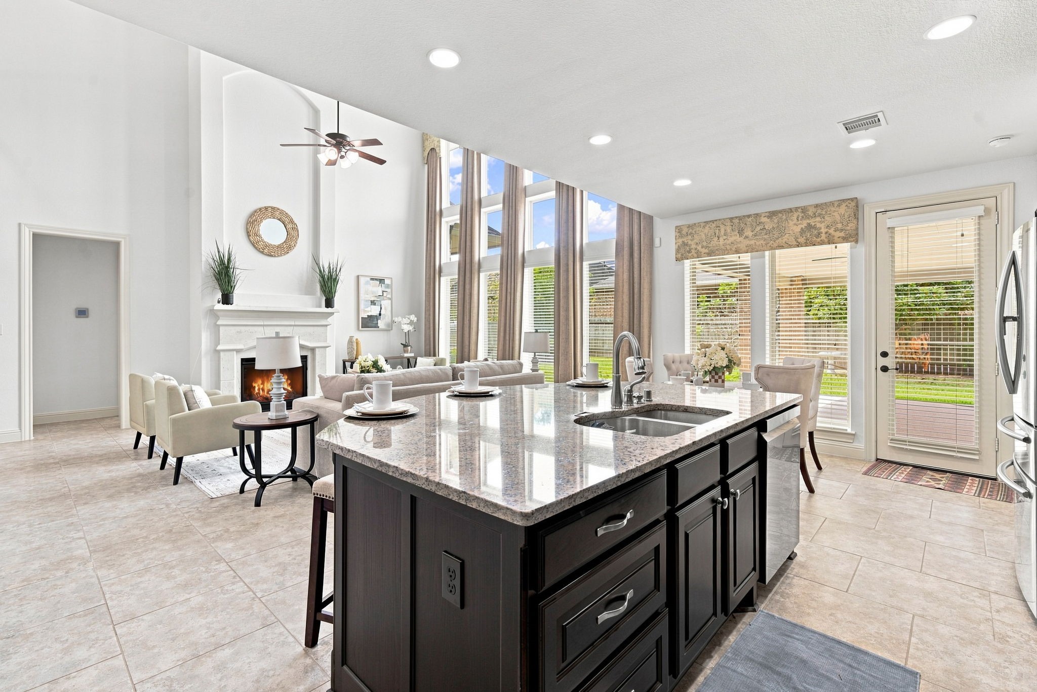 3923 Pebble Heights Lane Property Photo 14
