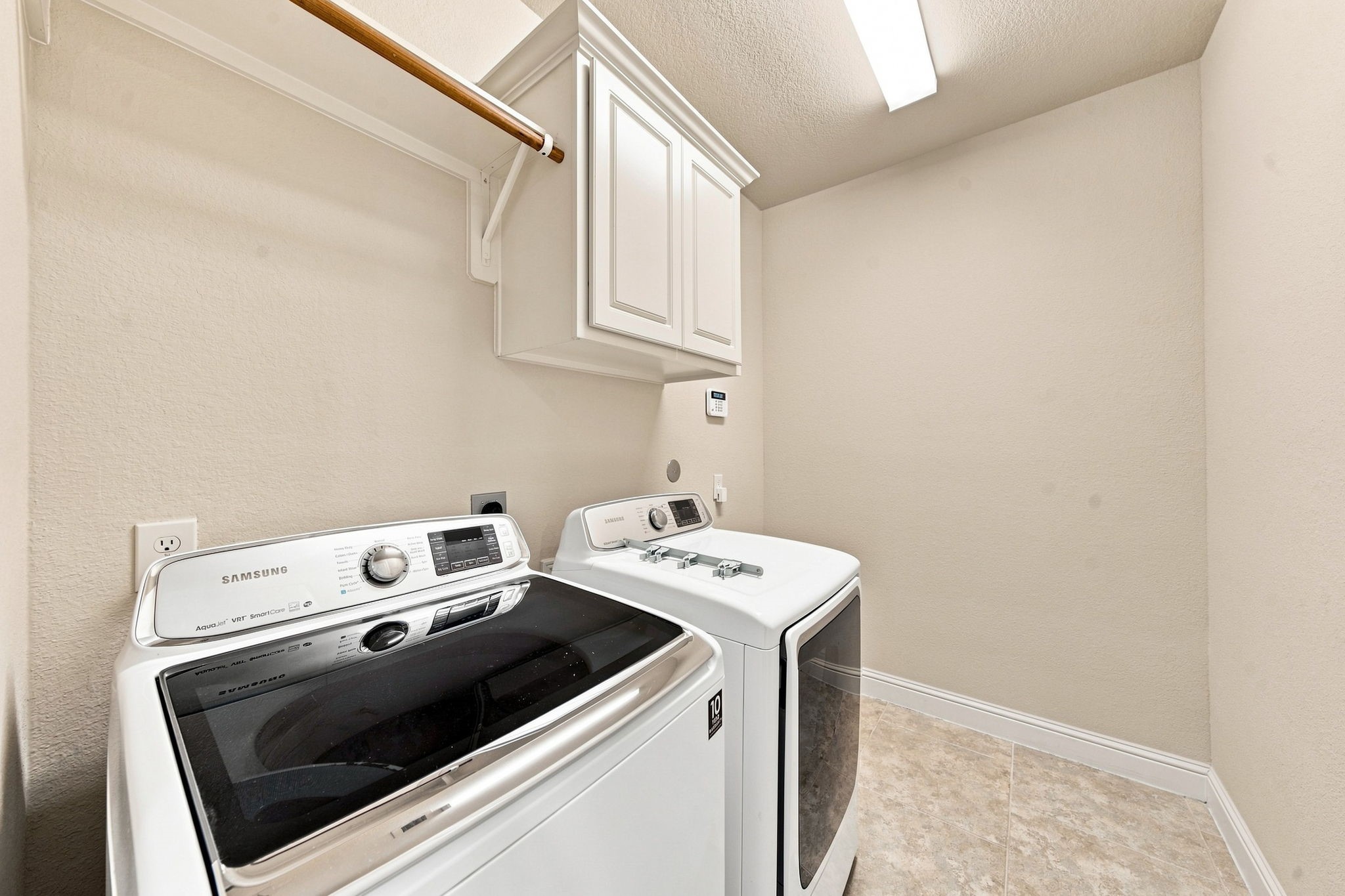 3923 Pebble Heights Lane Property Photo 39