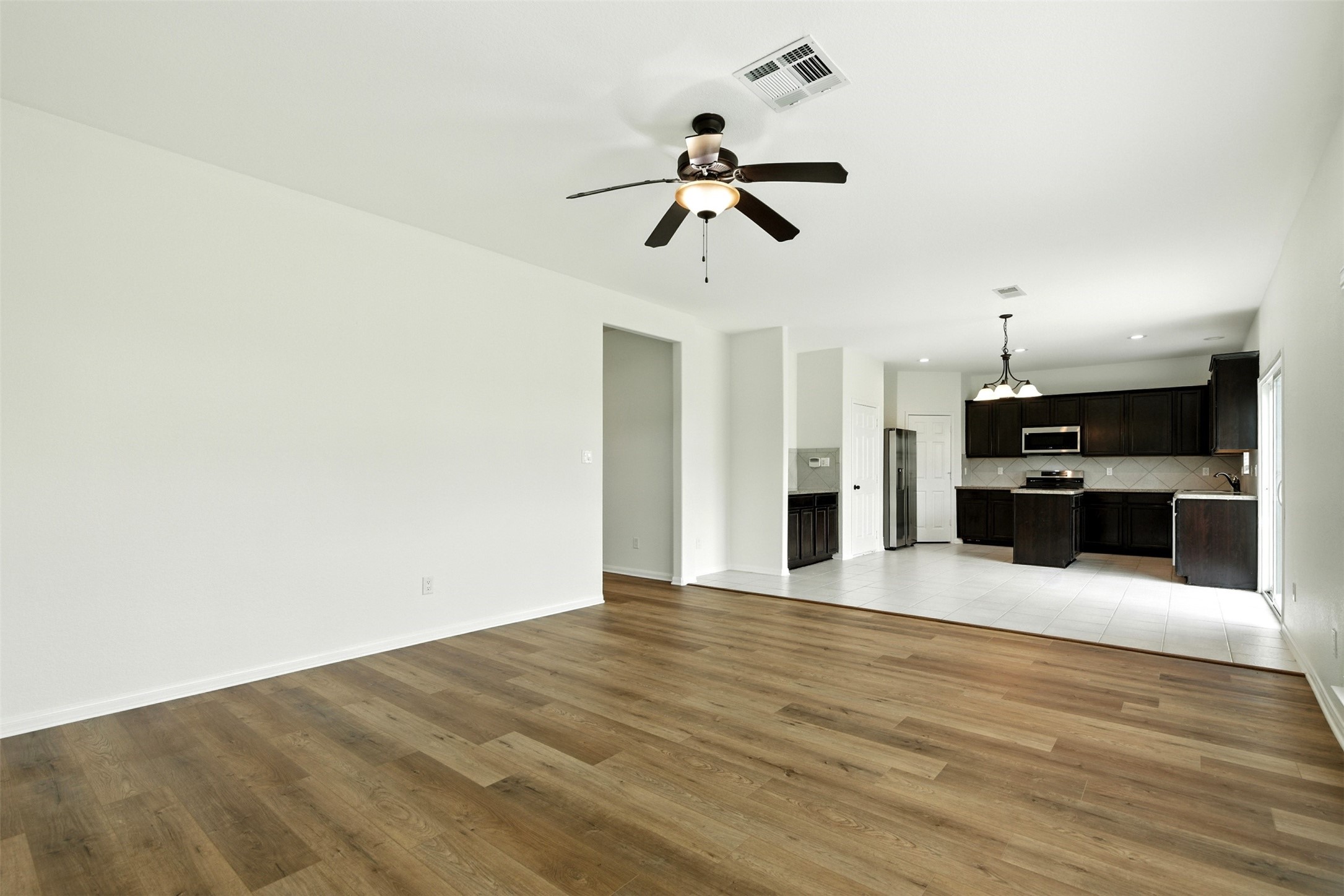 3219 This Way Property Photo 9