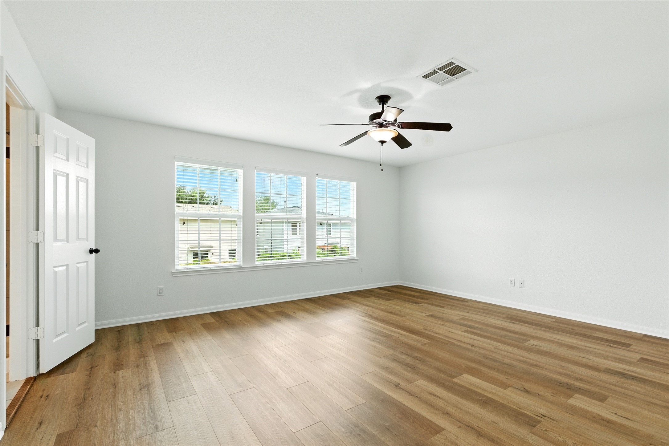 3219 This Way Property Photo 17