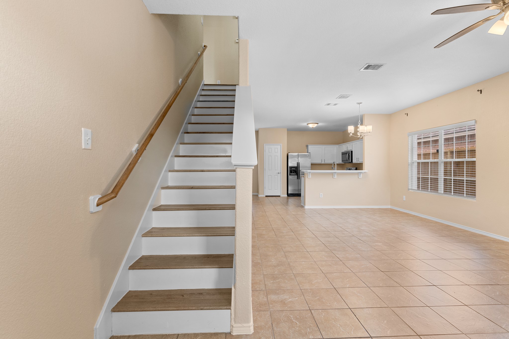 6238 Cottage Pines Drive Property Photo 11