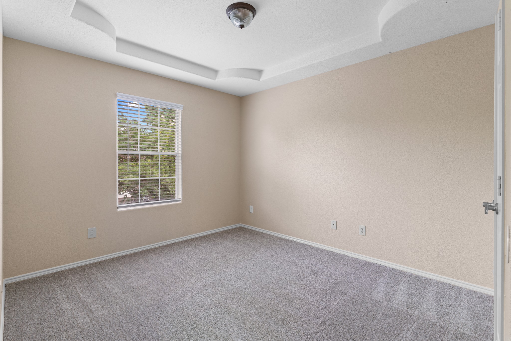 6238 Cottage Pines Drive Property Photo 18