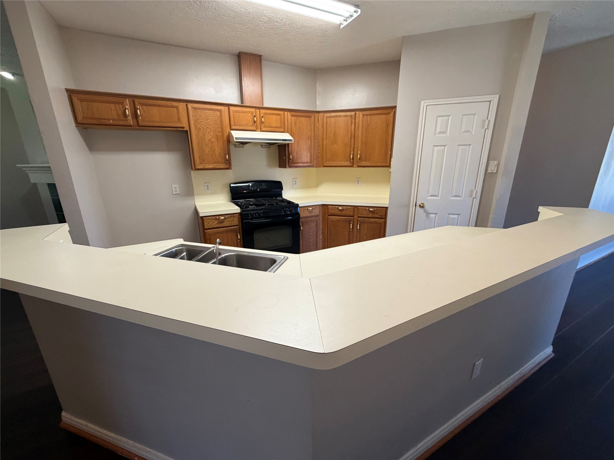 13403 Agarita Lane Property Photo 10