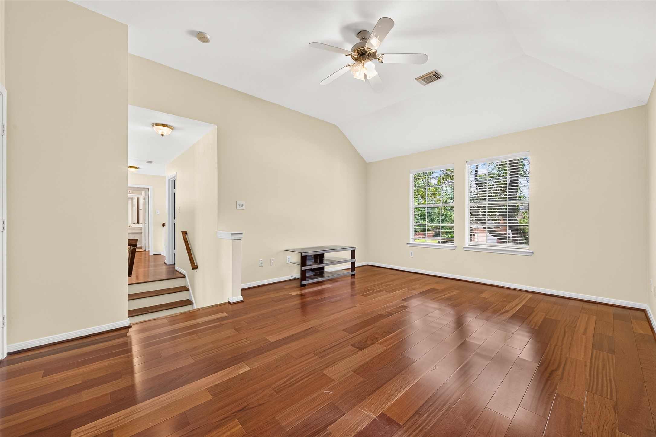 1711 Emma Cove Court Property Photo 32