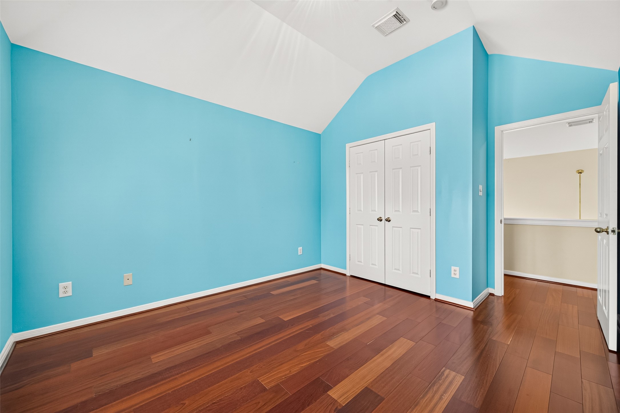 1711 Emma Cove Court Property Photo 35