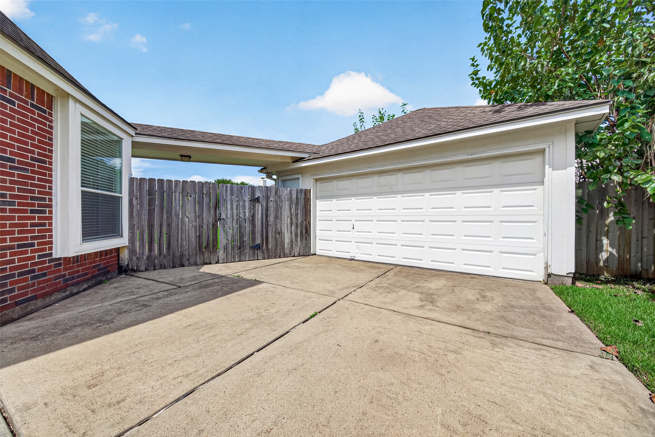 1711 Emma Cove Court Property Photo 48