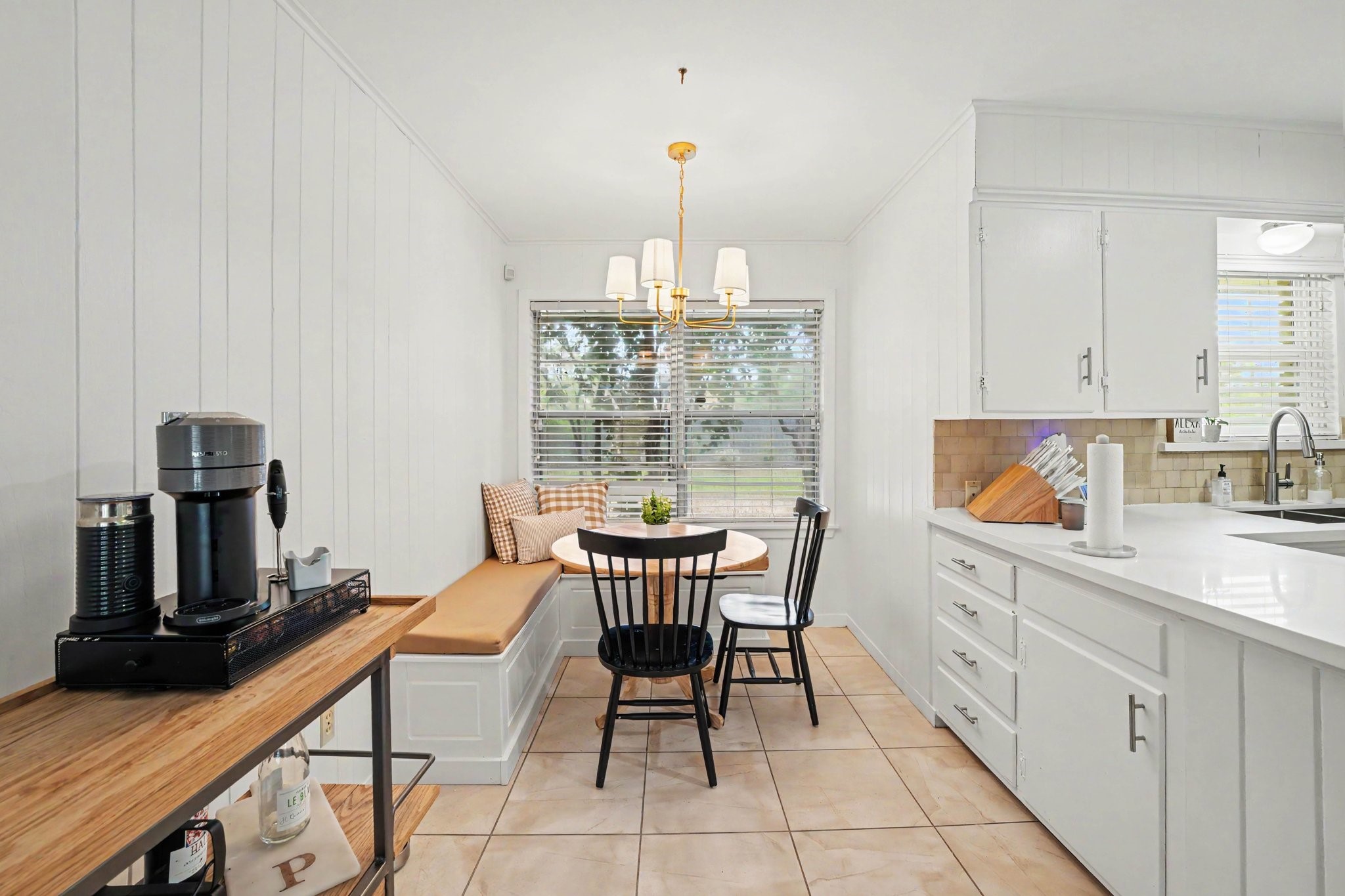 6267 Chevy Chase Drive Property Photo 11