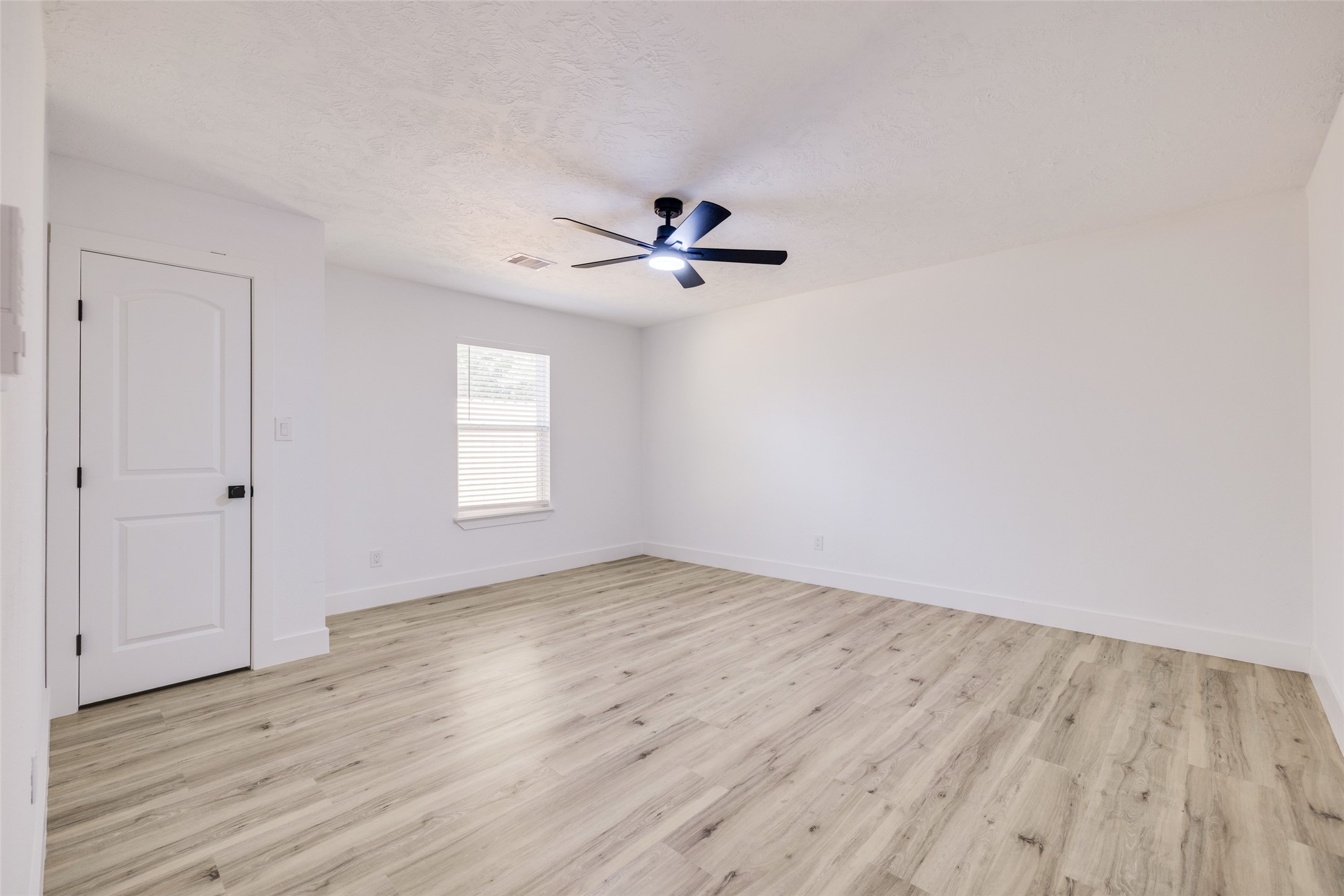 7067 Road 5913 10 Property Photo 28
