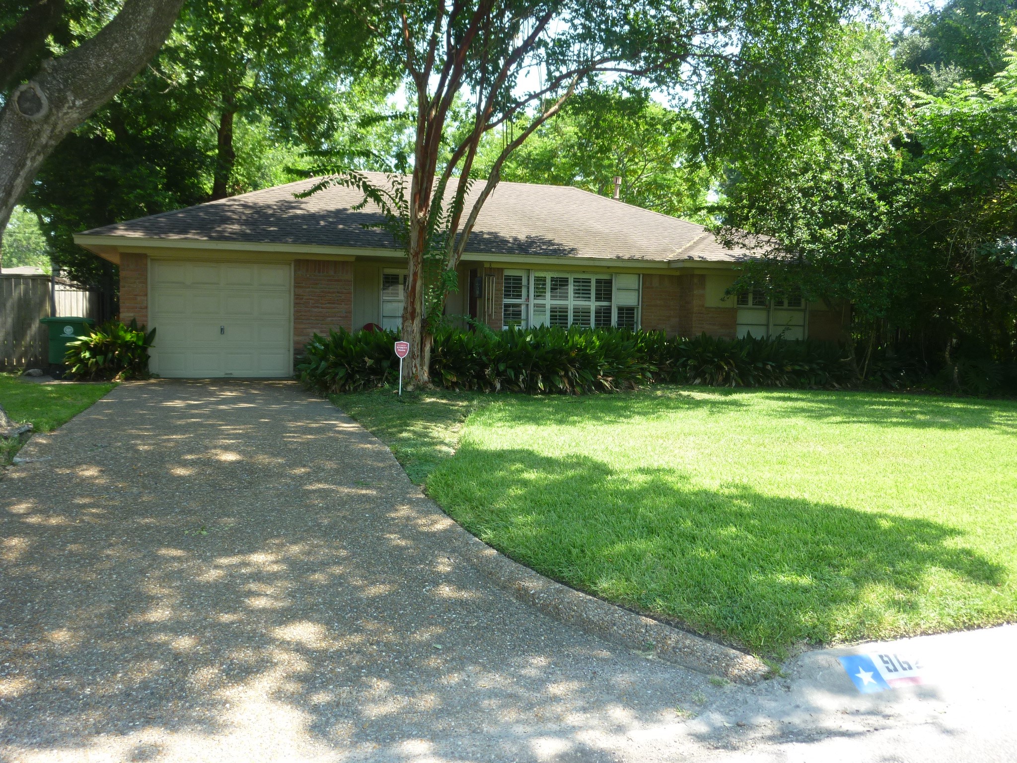 9626 Long Branch Lane Property Photo 1
