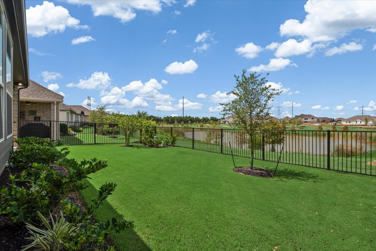 21706 Meridian Duskywing Drive Property Photo 3