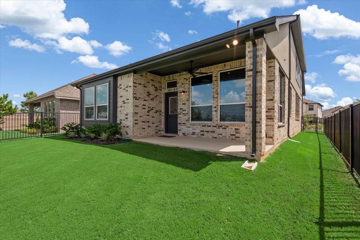 21706 Meridian Duskywing Drive Property Photo 29