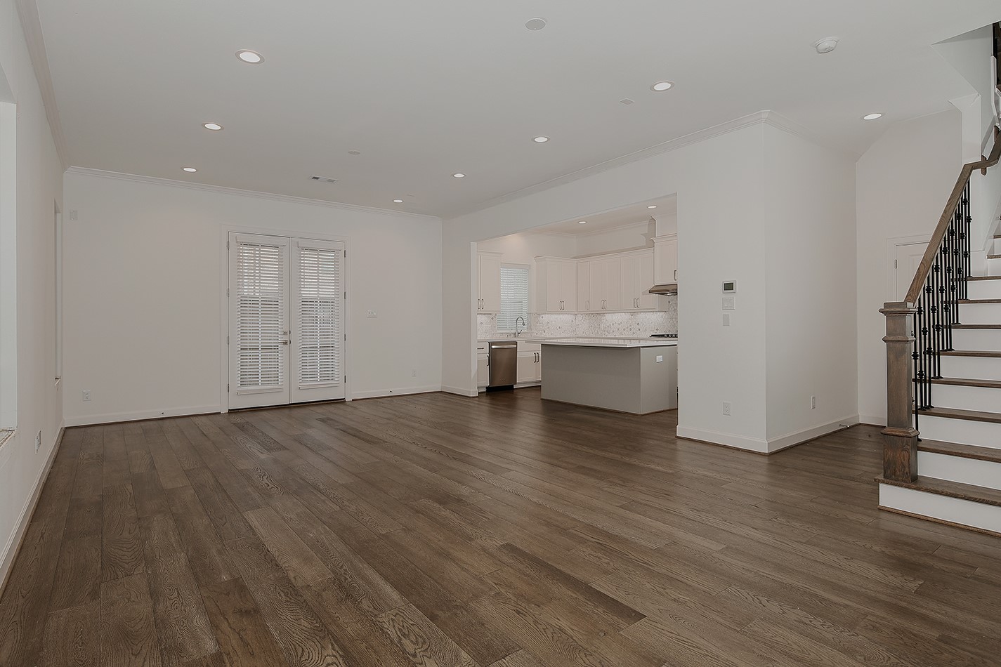 114 Sycamore Street Property Photo 4