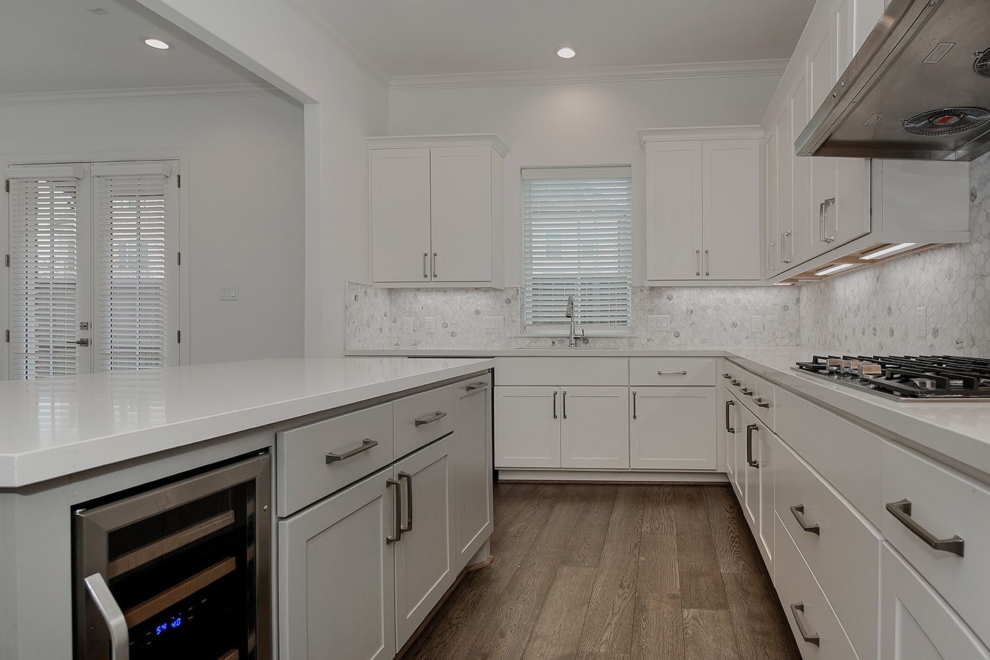 114 Sycamore Street Property Photo 8