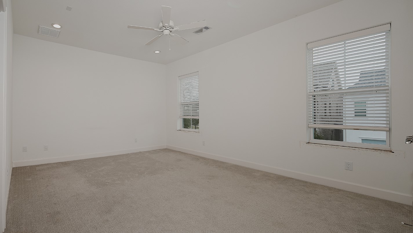 114 Sycamore Street Property Photo 11