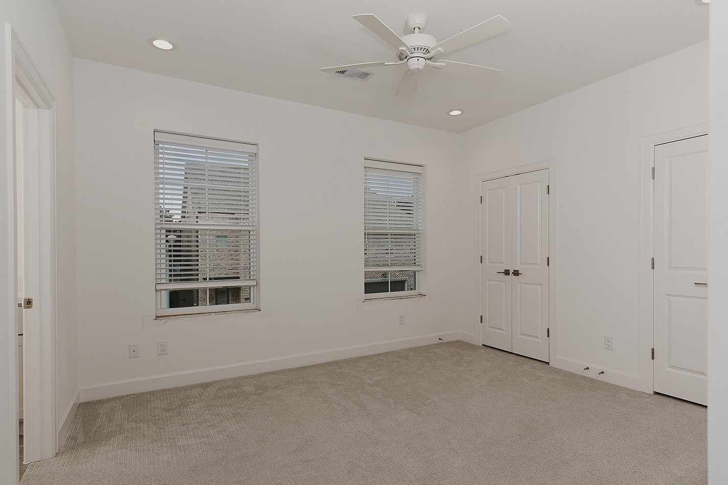 114 Sycamore Street Property Photo 15