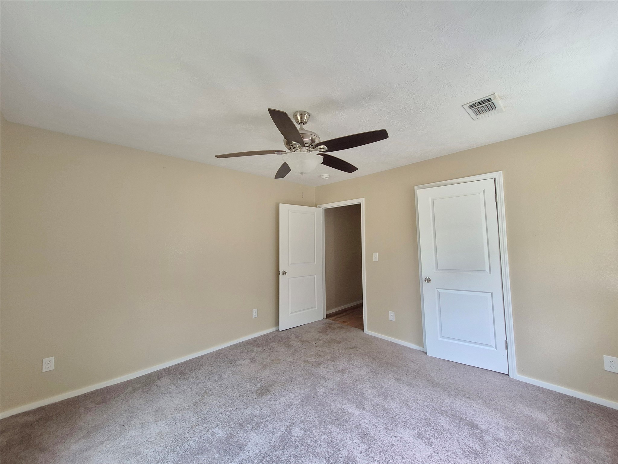 236 Sundance Trail Property Photo 14