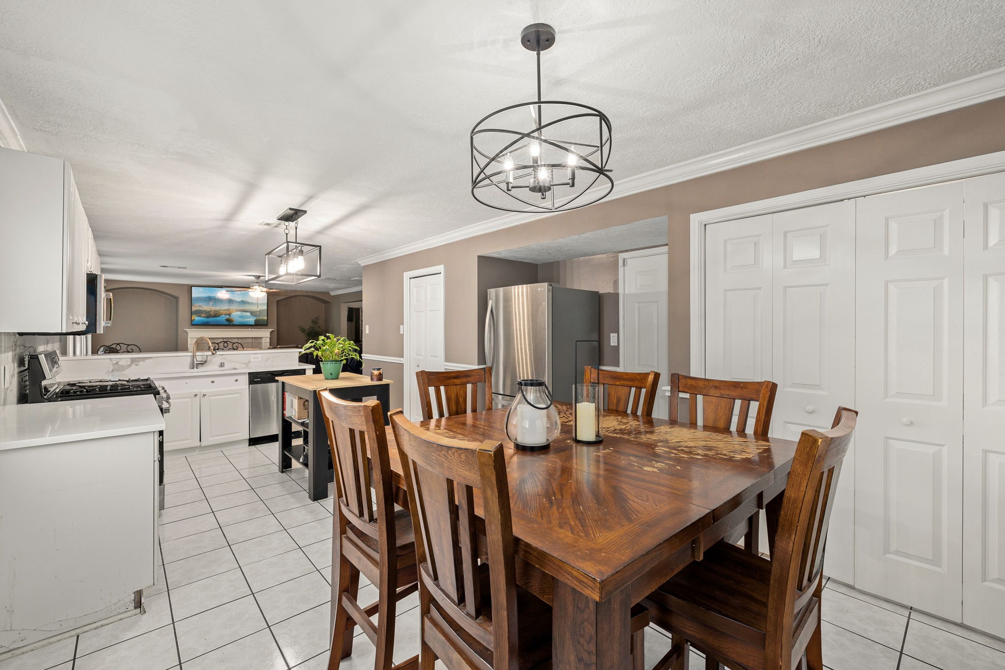 16818 Basewood Court Property Photo 16