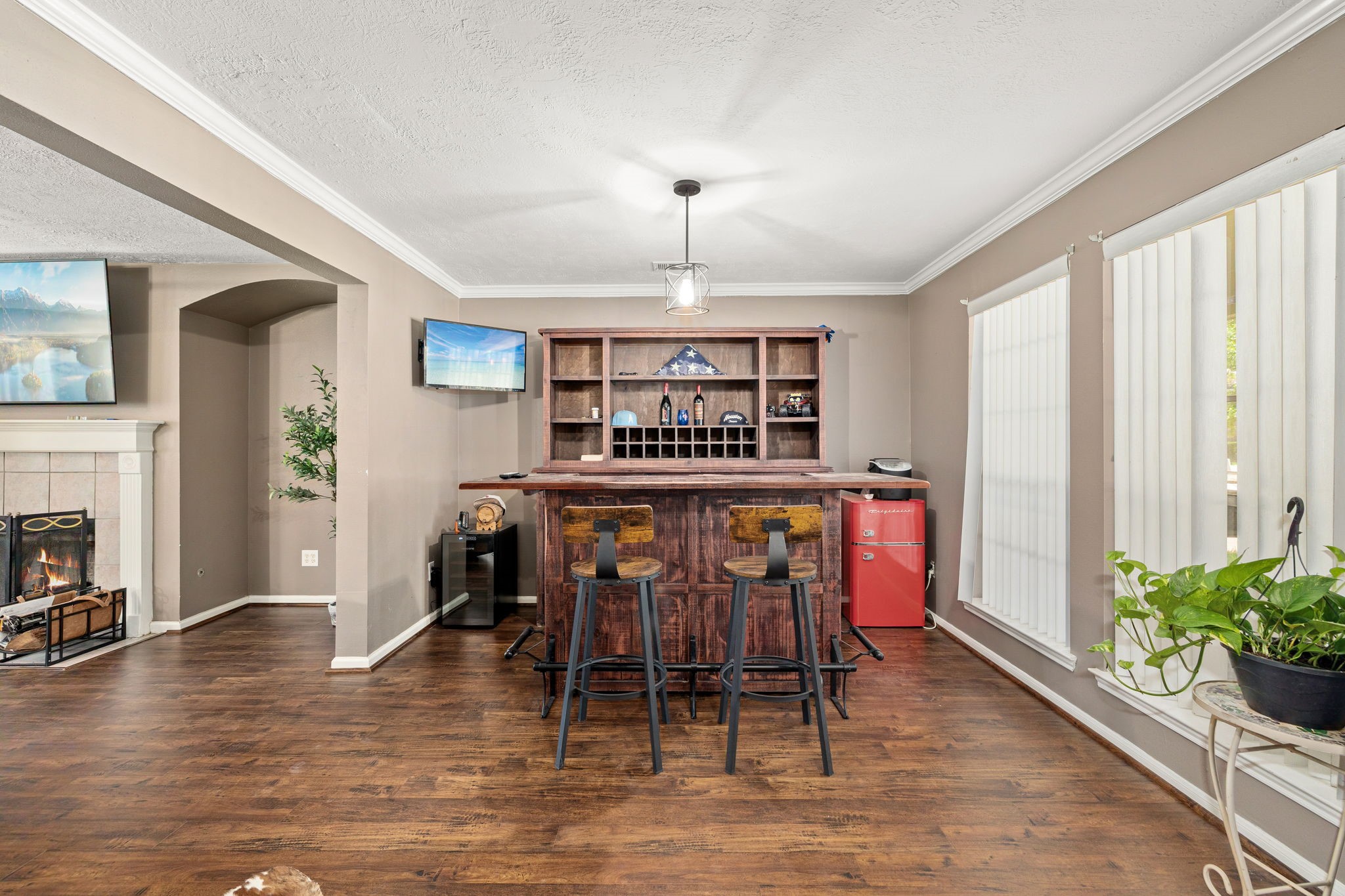 16818 Basewood Court Property Photo 18