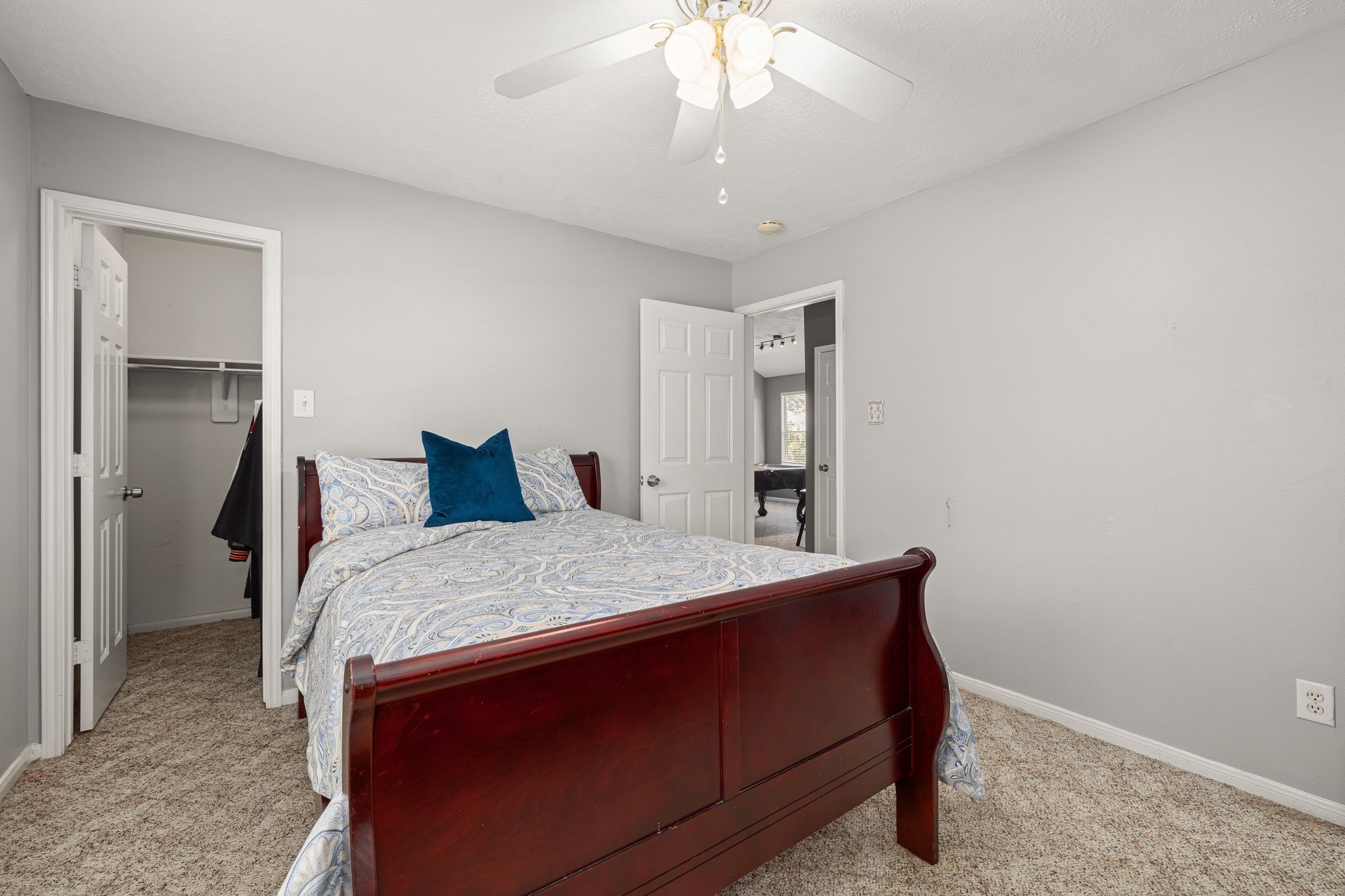 16818 Basewood Court Property Photo 27