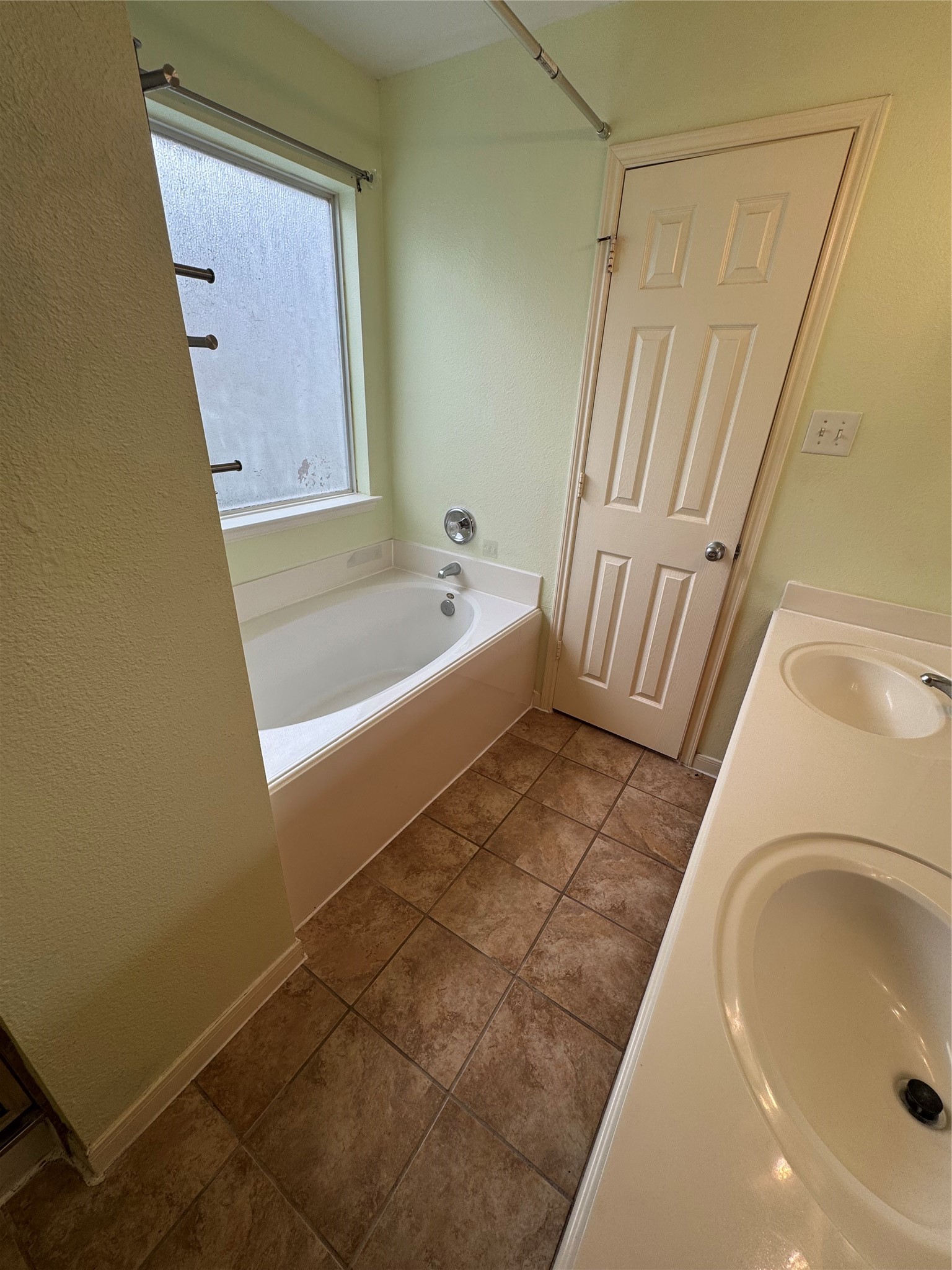 20507 Providence Point Drive Property Photo 15